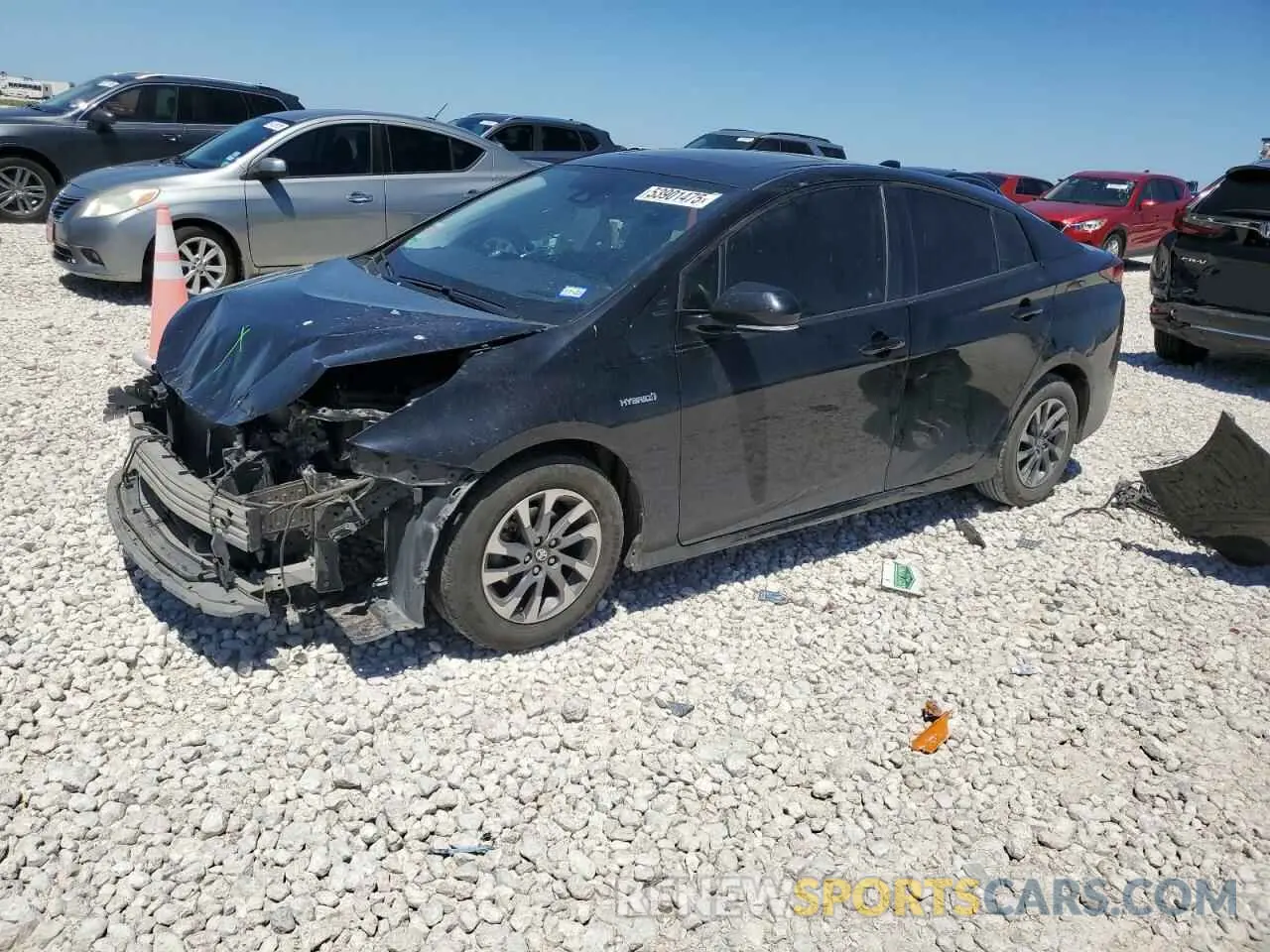 1 Фотография поврежденного автомобиля JTDKARFU7K3071668 TOYOTA PRIUS 2019