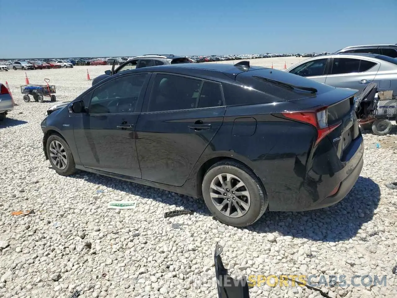 2 Фотография поврежденного автомобиля JTDKARFU7K3071668 TOYOTA PRIUS 2019