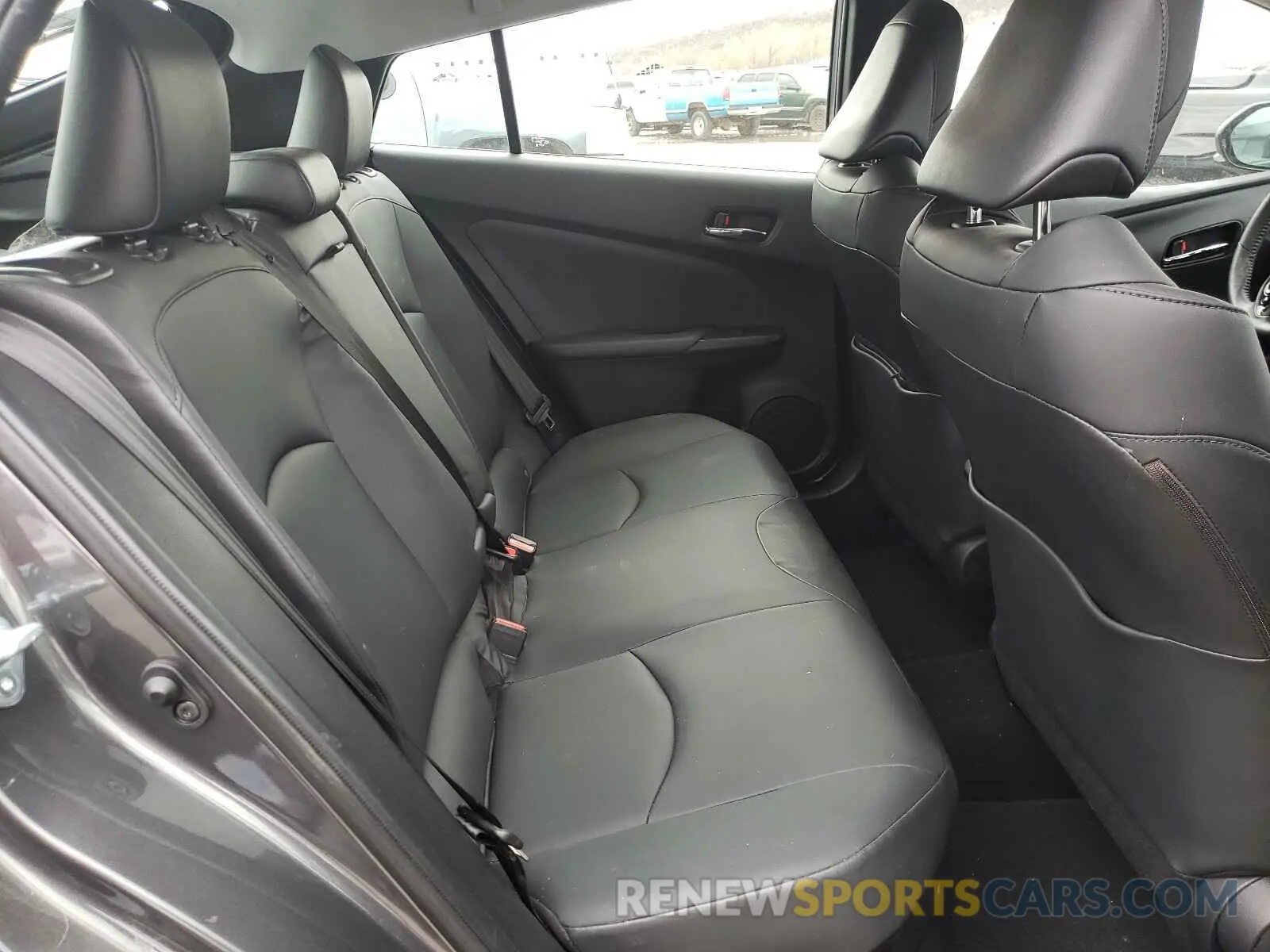 6 Photograph of a damaged car JTDKARFU7K3083397 TOYOTA PRIUS 2019