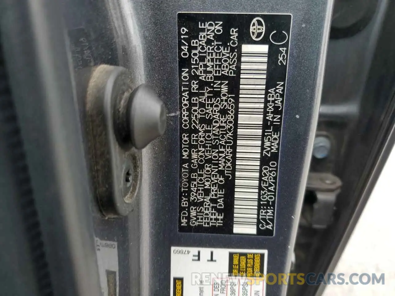 12 Фотография поврежденного автомобиля JTDKARFU7K3086591 TOYOTA PRIUS 2019