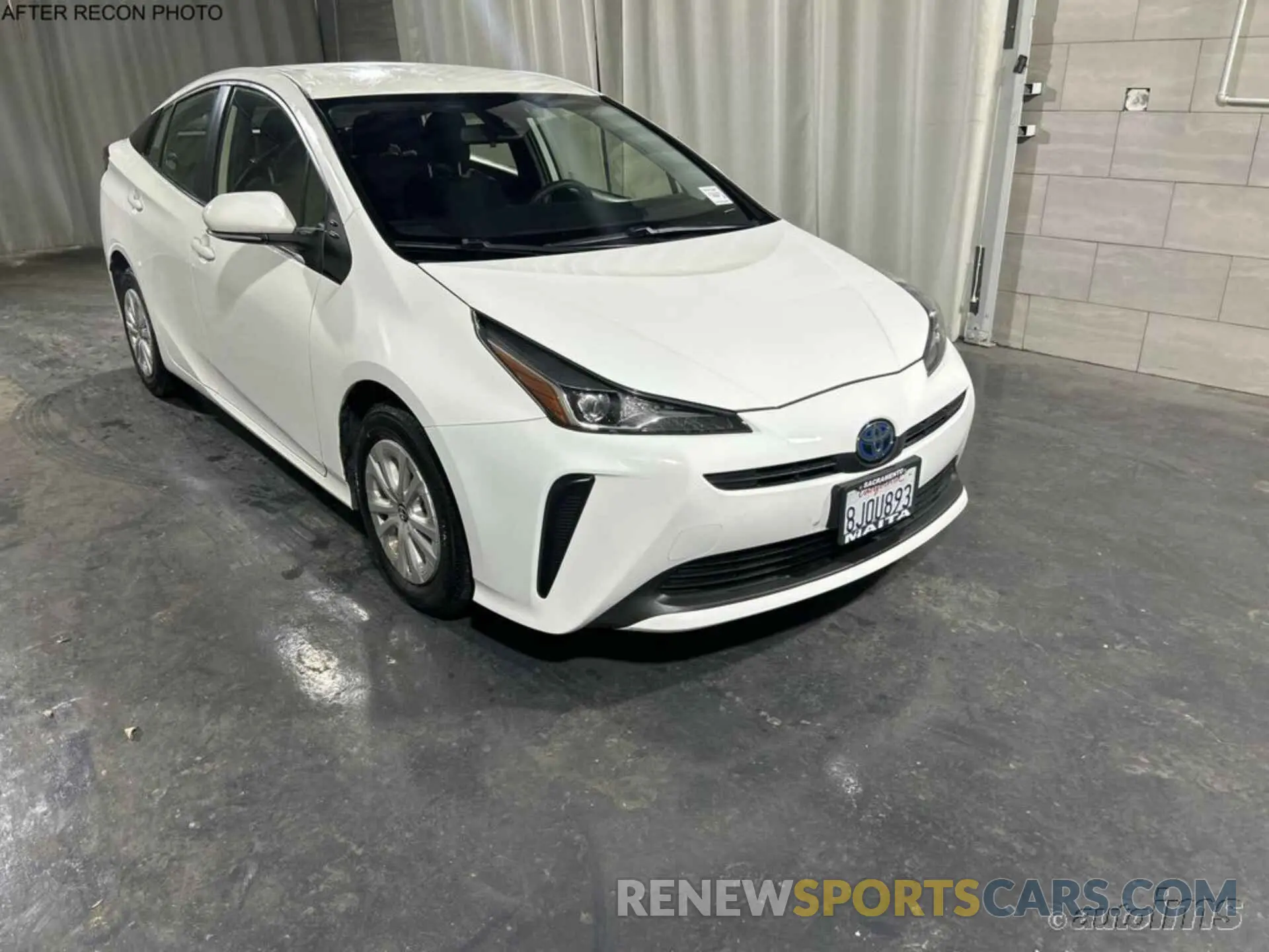 11 Фотография поврежденного автомобиля JTDKARFU7K3090060 TOYOTA PRIUS 2019