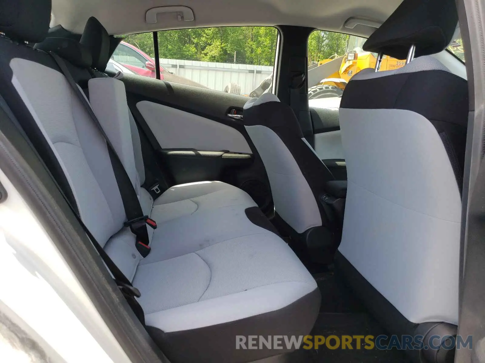 6 Photograph of a damaged car JTDKARFU7K3092181 TOYOTA PRIUS 2019