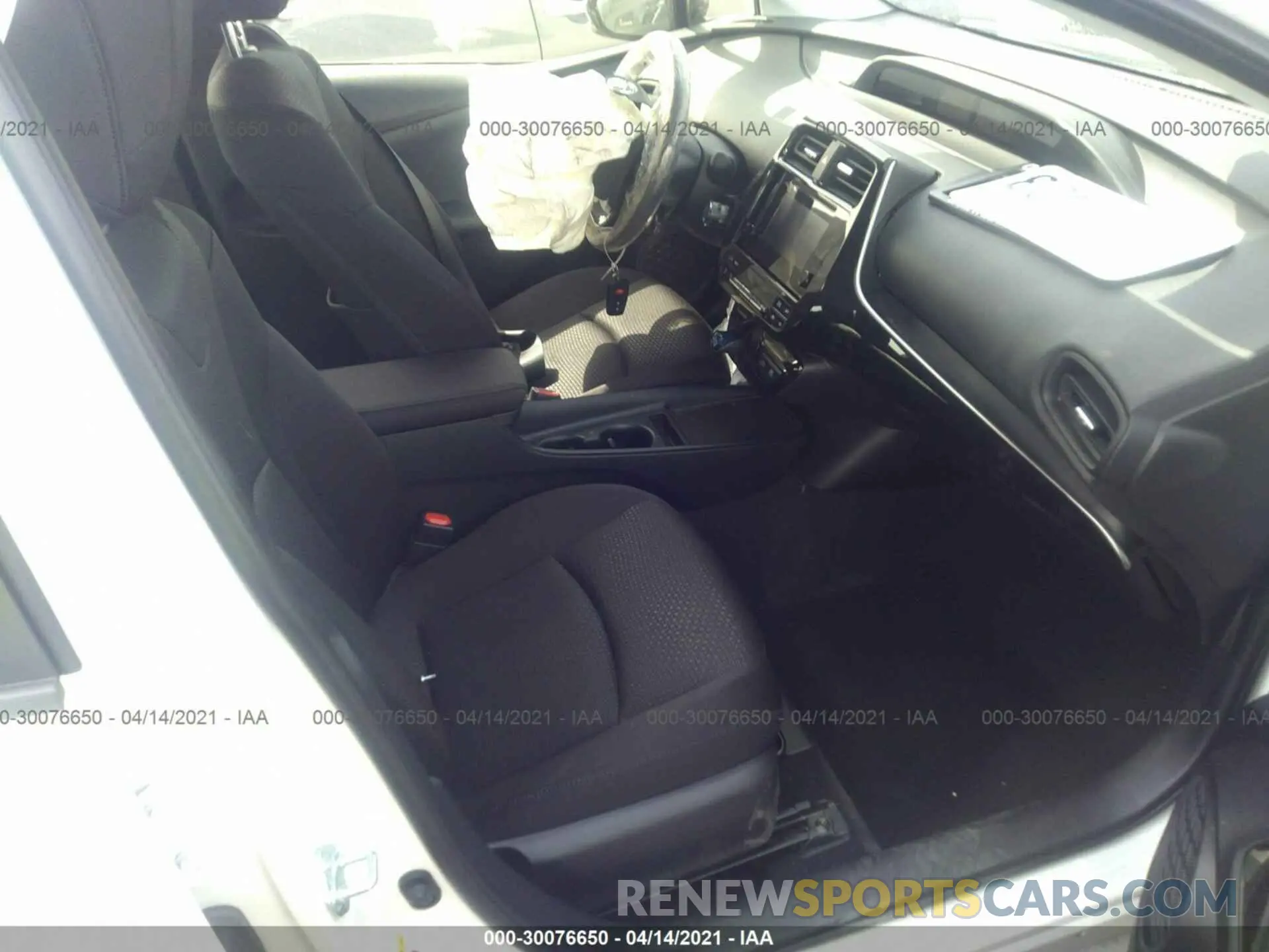 5 Photograph of a damaged car JTDKARFU7K3094495 TOYOTA PRIUS 2019