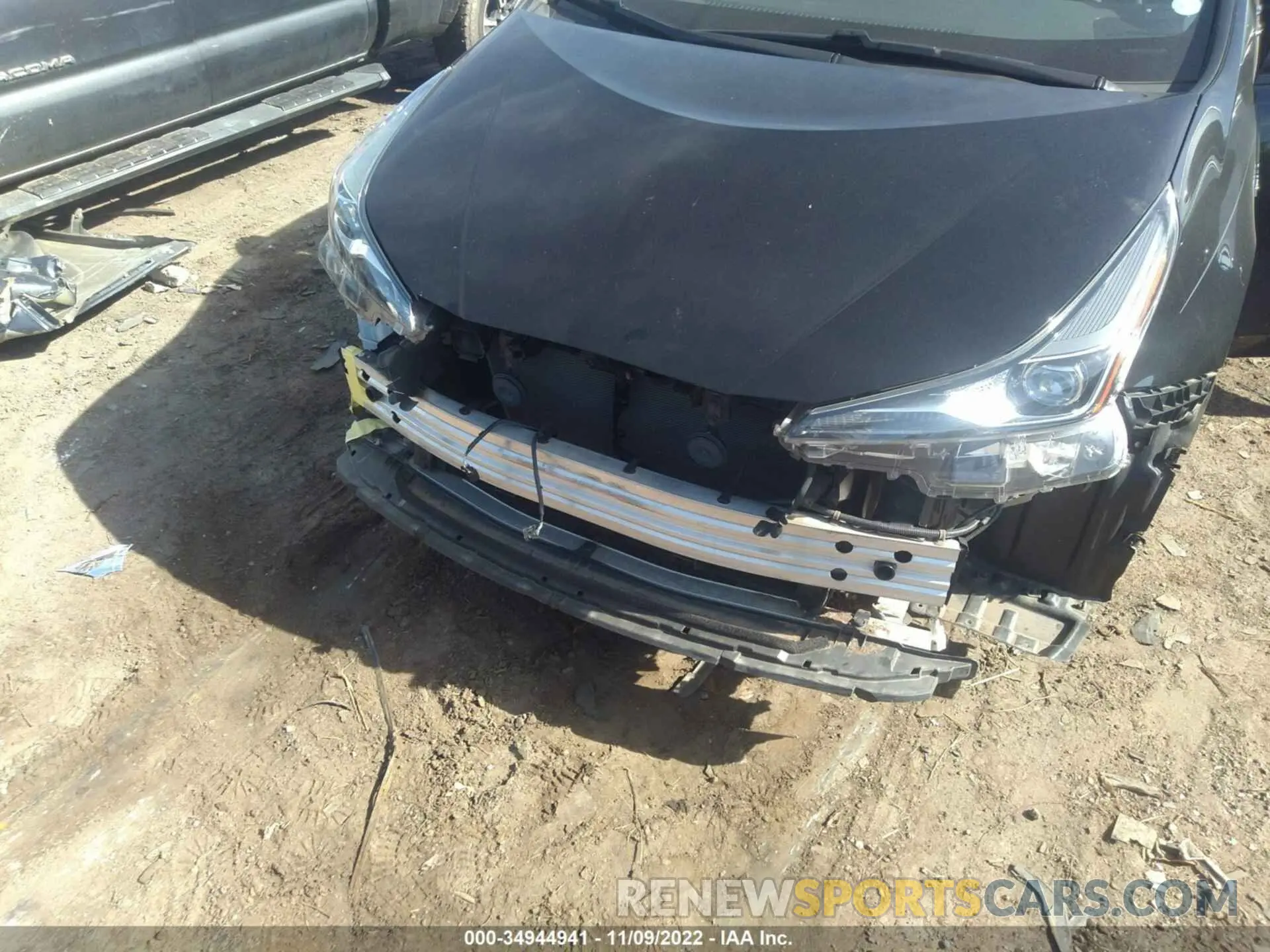 12 Фотография поврежденного автомобиля JTDKARFU8K3071422 TOYOTA PRIUS 2019