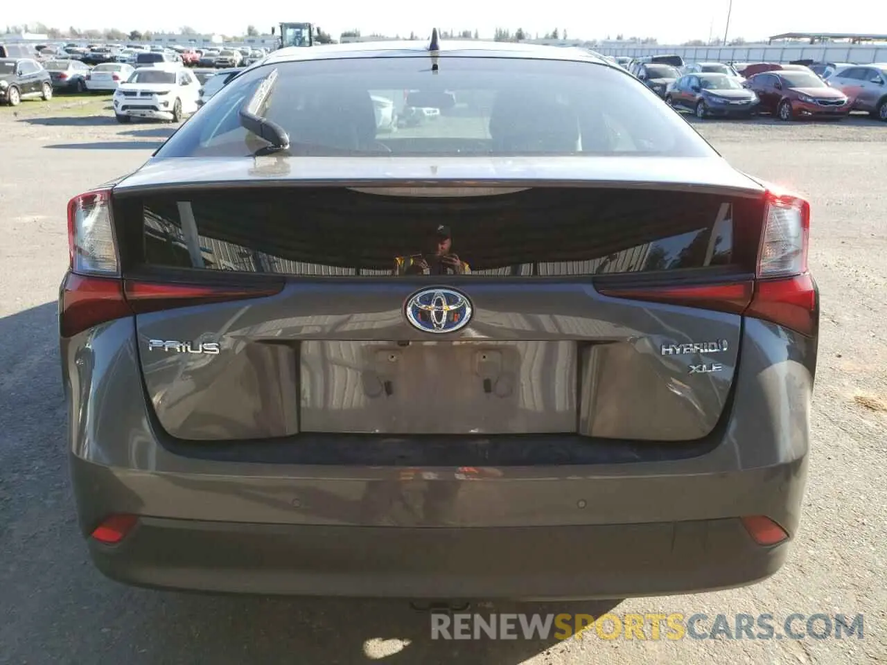 6 Фотография поврежденного автомобиля JTDKARFU8K3077740 TOYOTA PRIUS 2019