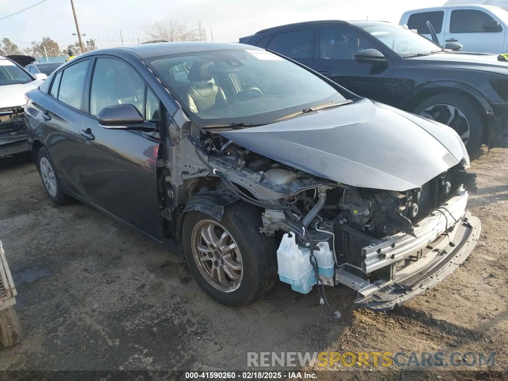 1 Фотография поврежденного автомобиля JTDKARFU8K3087751 TOYOTA PRIUS 2019
