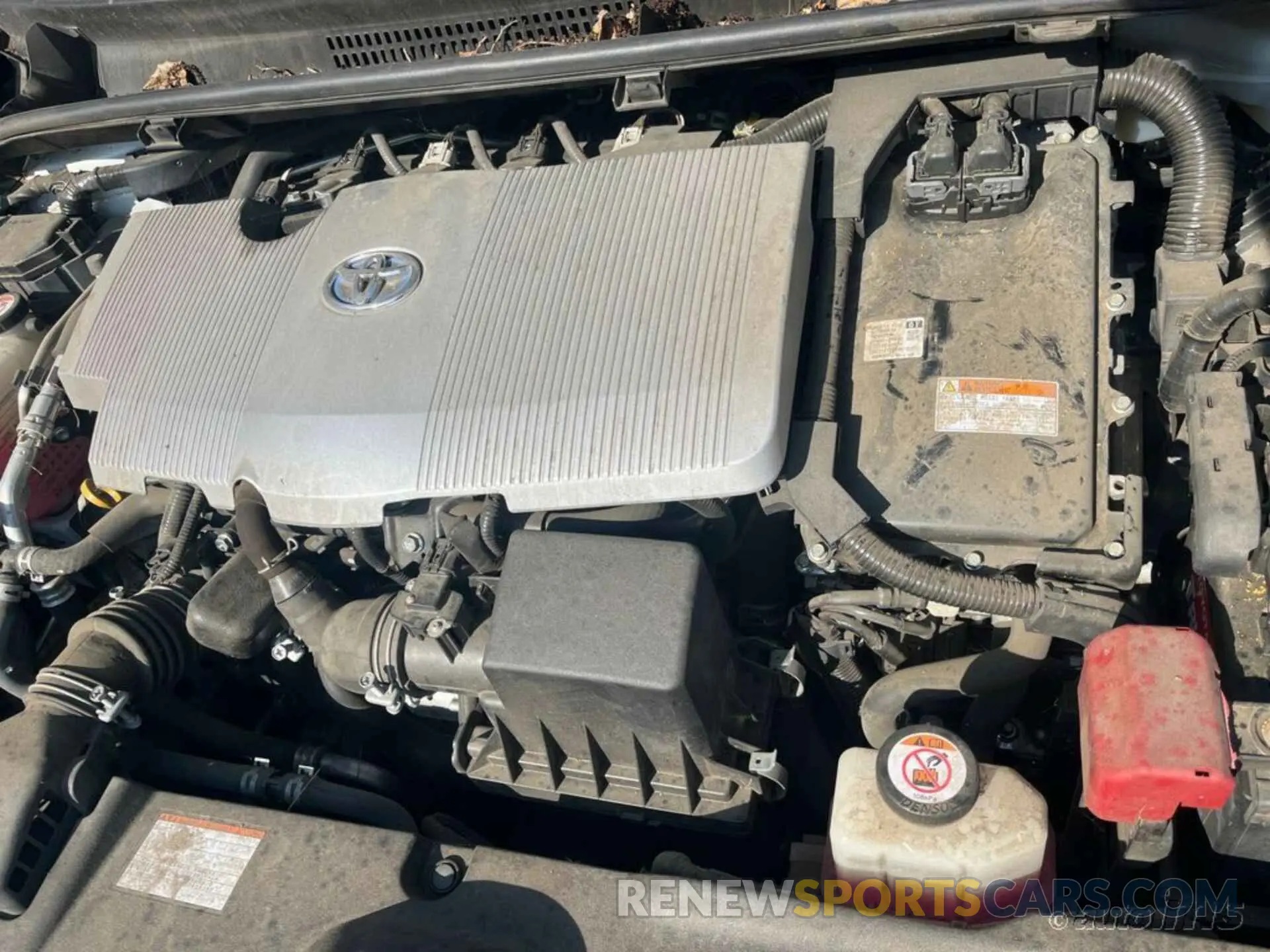 8 Фотография поврежденного автомобиля JTDKARFU8K3089662 TOYOTA PRIUS 2019