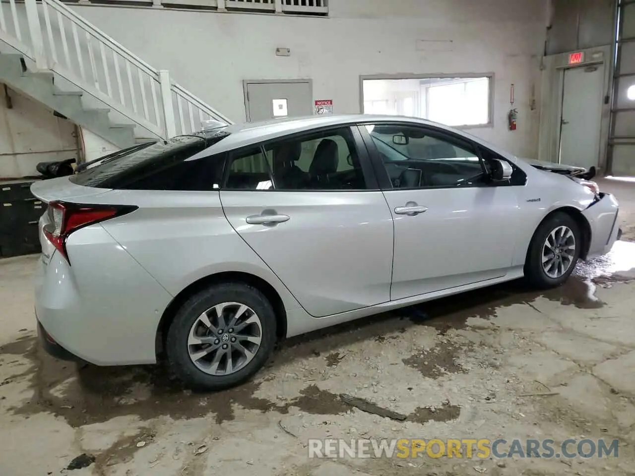 3 Фотография поврежденного автомобиля JTDKARFU8K3090973 TOYOTA PRIUS 2019