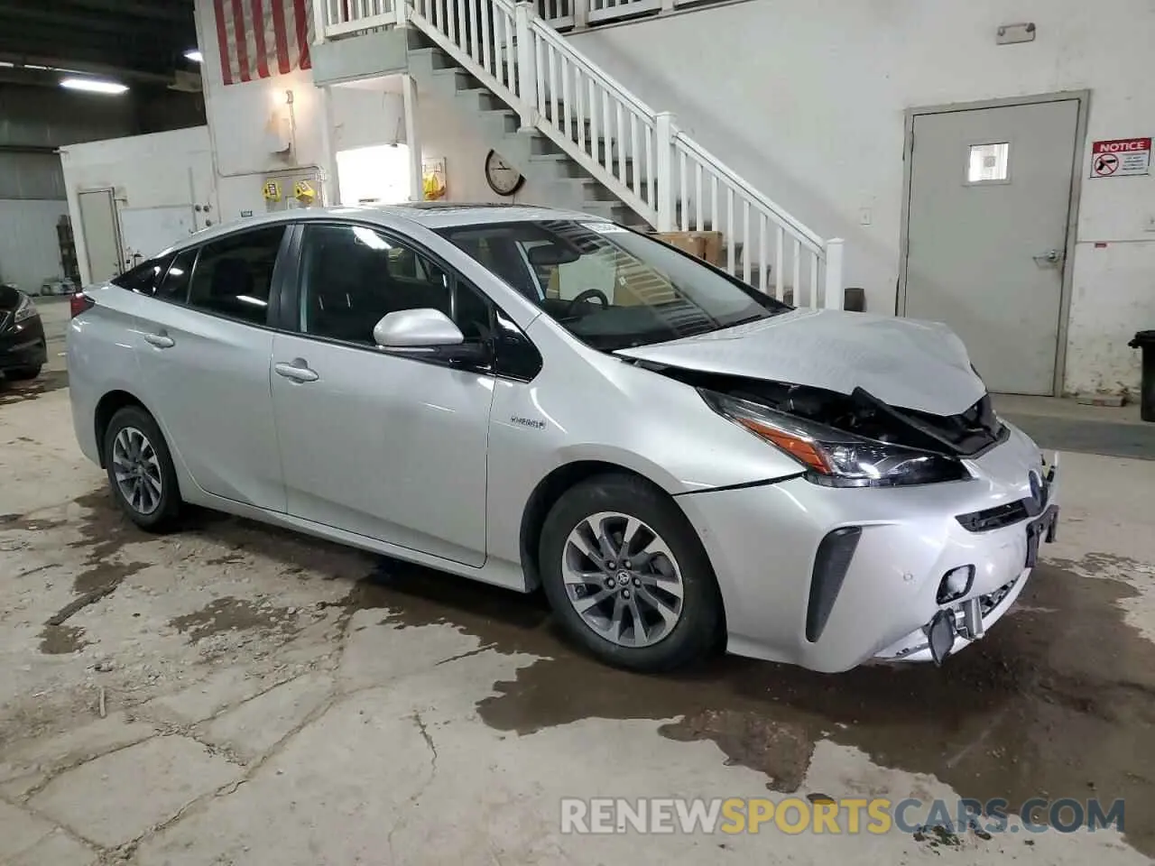 4 Фотография поврежденного автомобиля JTDKARFU8K3090973 TOYOTA PRIUS 2019