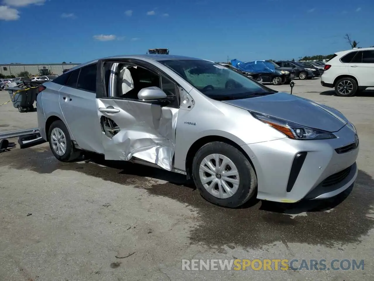 4 Photograph of a damaged car JTDKARFU8K3094814 TOYOTA PRIUS 2019