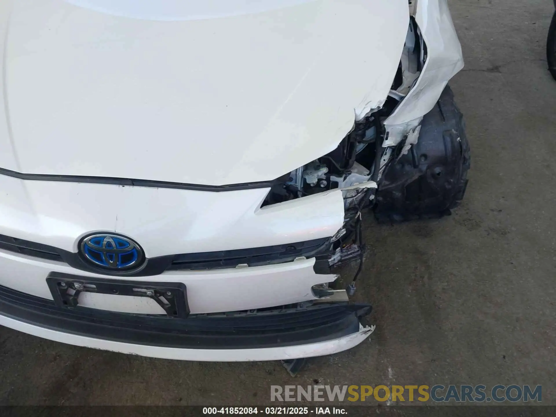 18 Фотография поврежденного автомобиля JTDKARFU8K3102331 TOYOTA PRIUS 2019