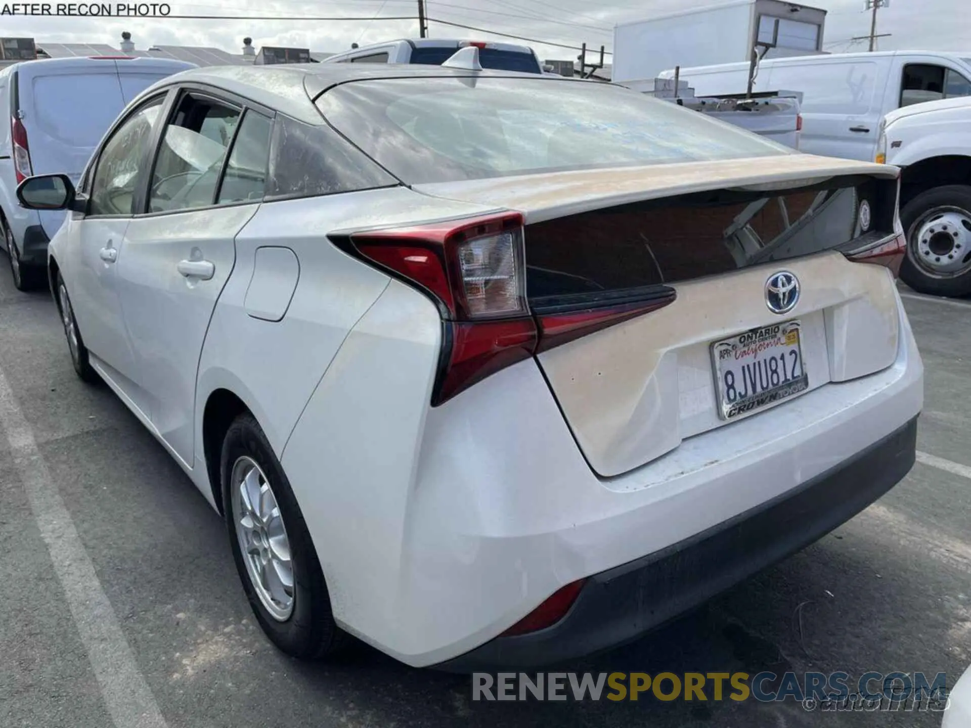 1 Фотография поврежденного автомобиля JTDKARFU9K3071624 TOYOTA PRIUS 2019