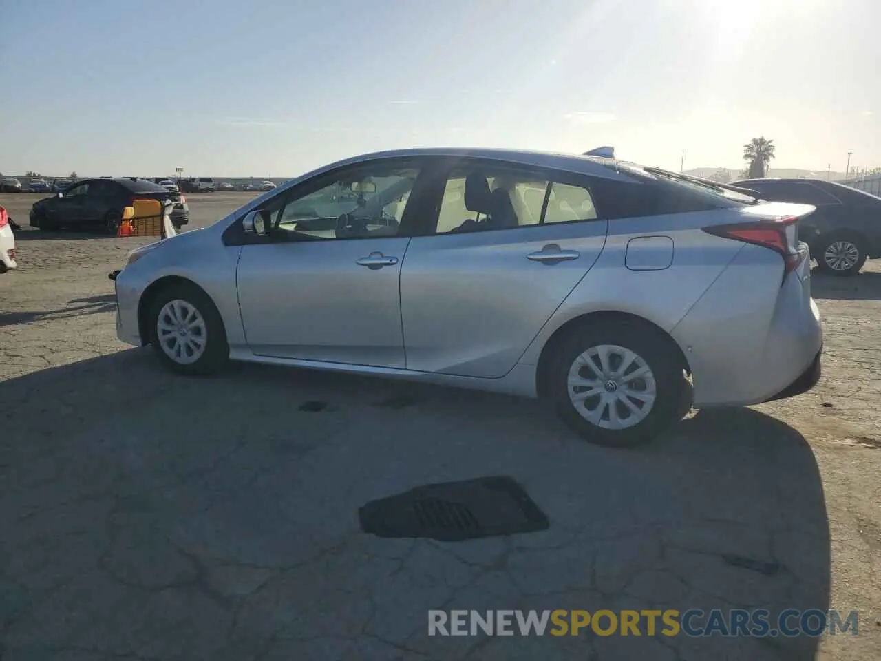 2 Фотография поврежденного автомобиля JTDKARFU9K3078282 TOYOTA PRIUS 2019