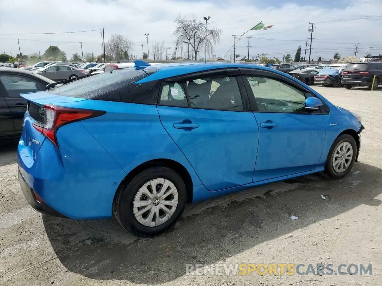 3 Фотография поврежденного автомобиля JTDKARFUXK3082616 TOYOTA PRIUS 2019