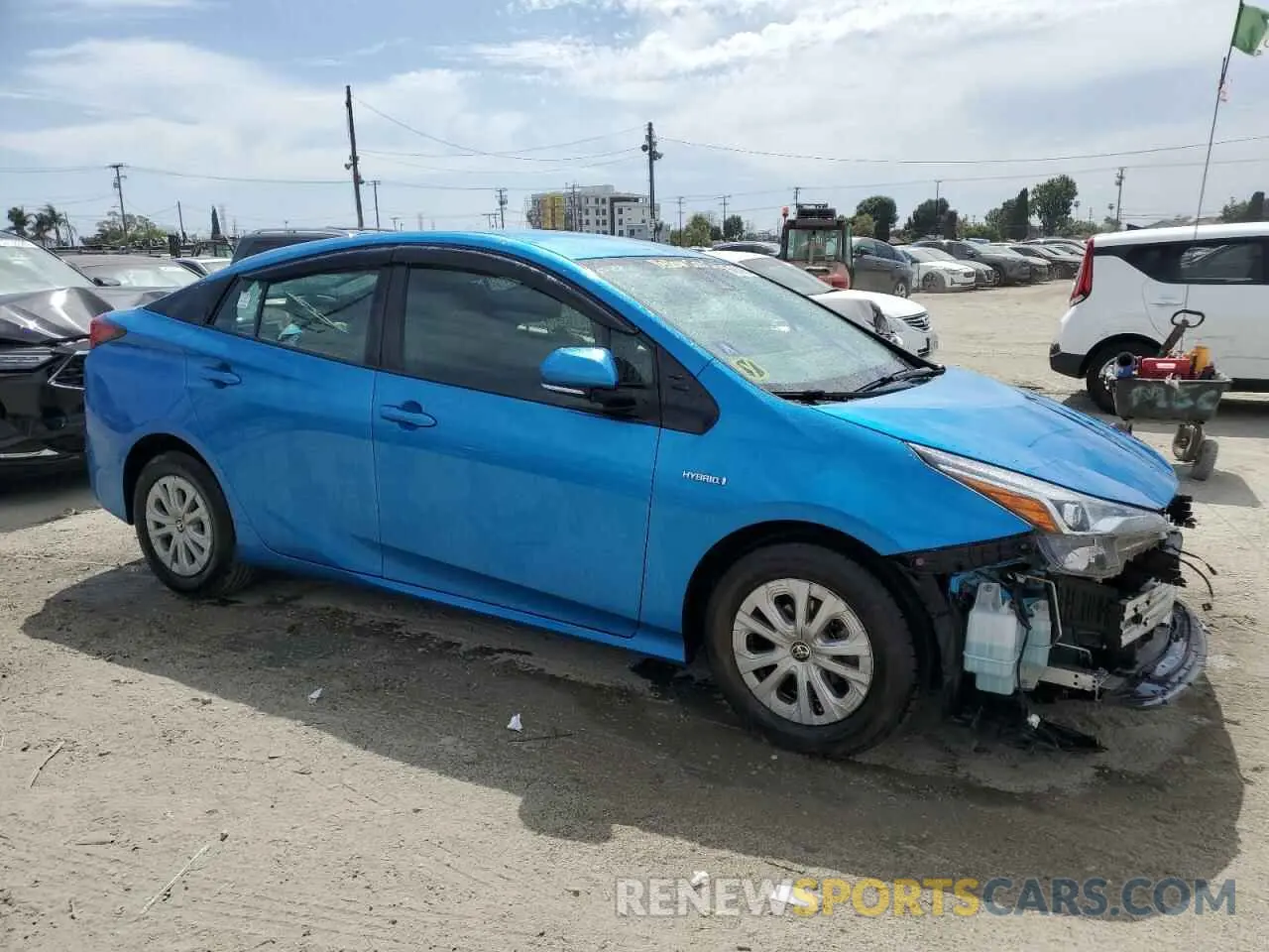 4 Фотография поврежденного автомобиля JTDKARFUXK3082616 TOYOTA PRIUS 2019