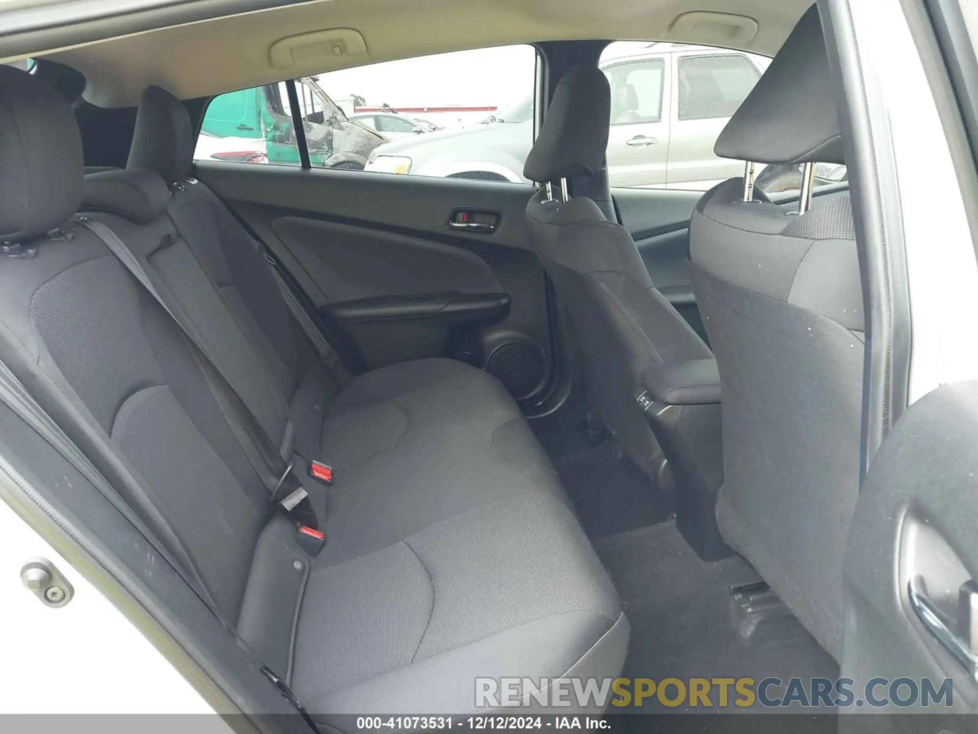 8 Фотография поврежденного автомобиля JTDKARFUXK3085578 TOYOTA PRIUS 2019