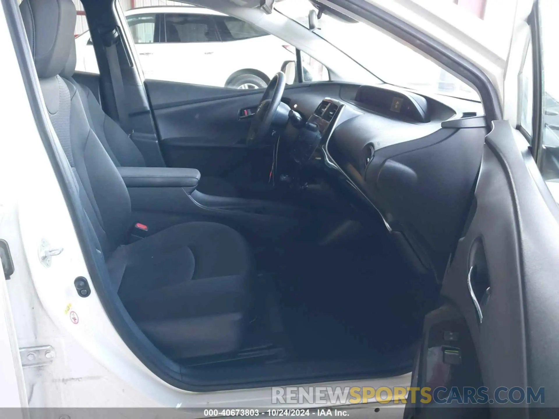 5 Photograph of a damaged car JTDKARFUXK3087413 TOYOTA PRIUS 2019
