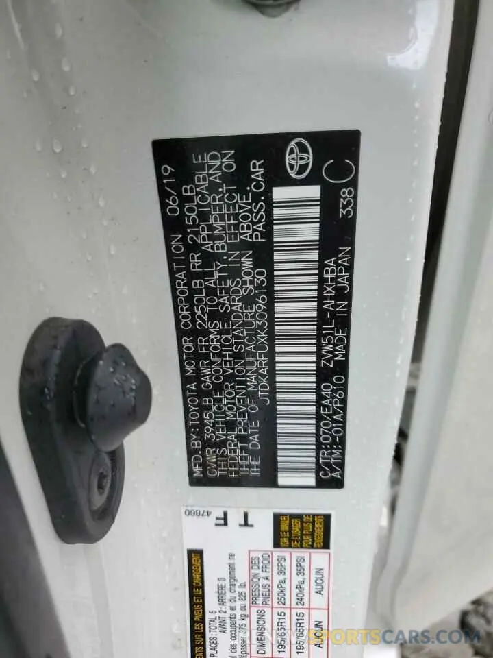 12 Фотография поврежденного автомобиля JTDKARFUXK3096130 TOYOTA PRIUS 2019