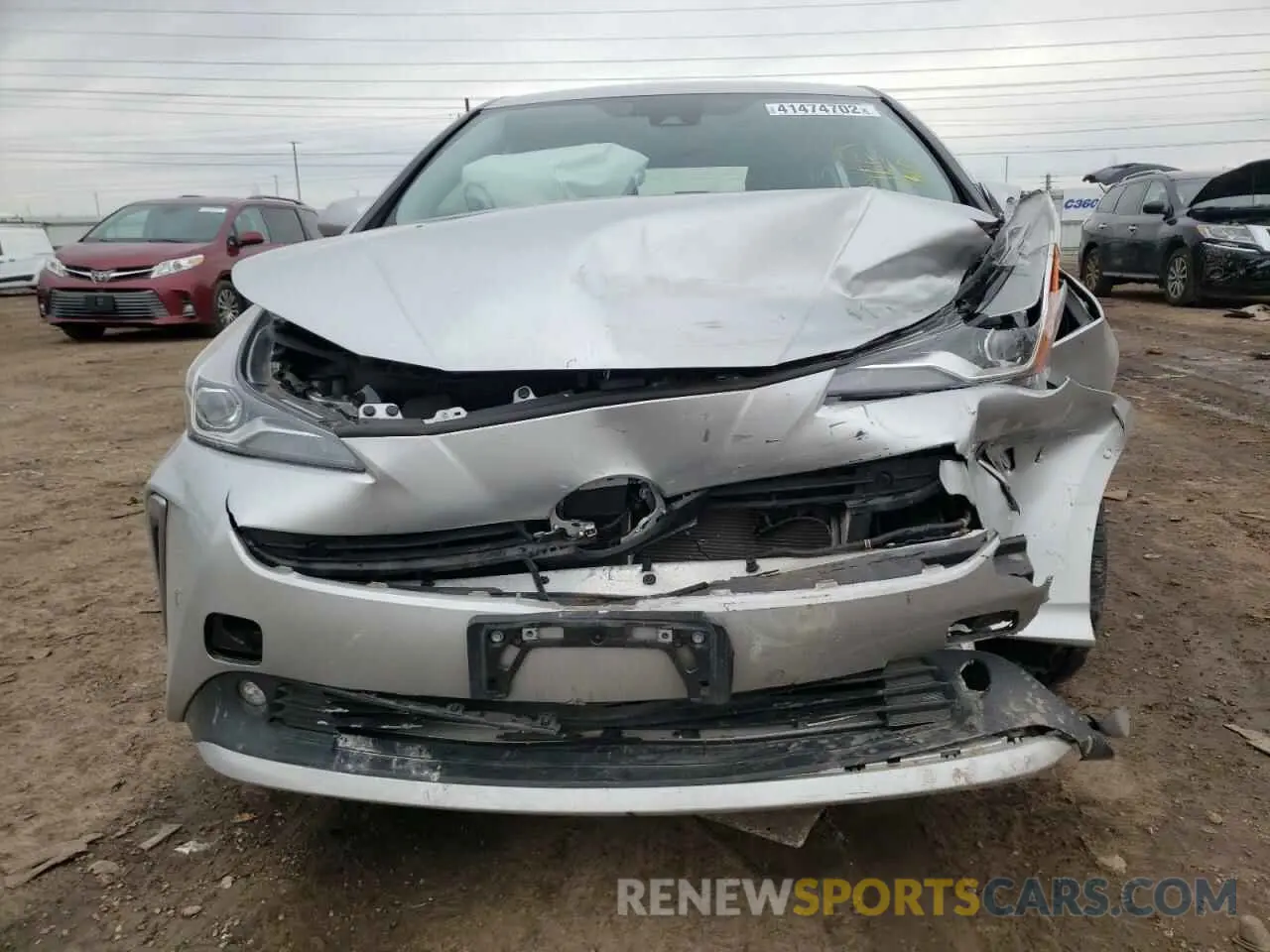 9 Photograph of a damaged car JTDL9RFU0K3013088 TOYOTA PRIUS 2019