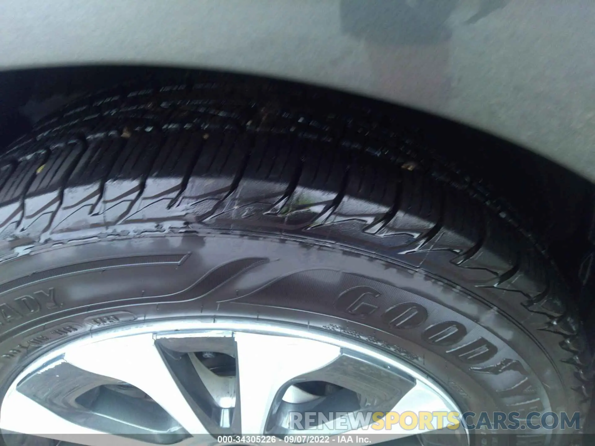 13 Photograph of a damaged car JTDL9RFU1K3005209 TOYOTA PRIUS 2019