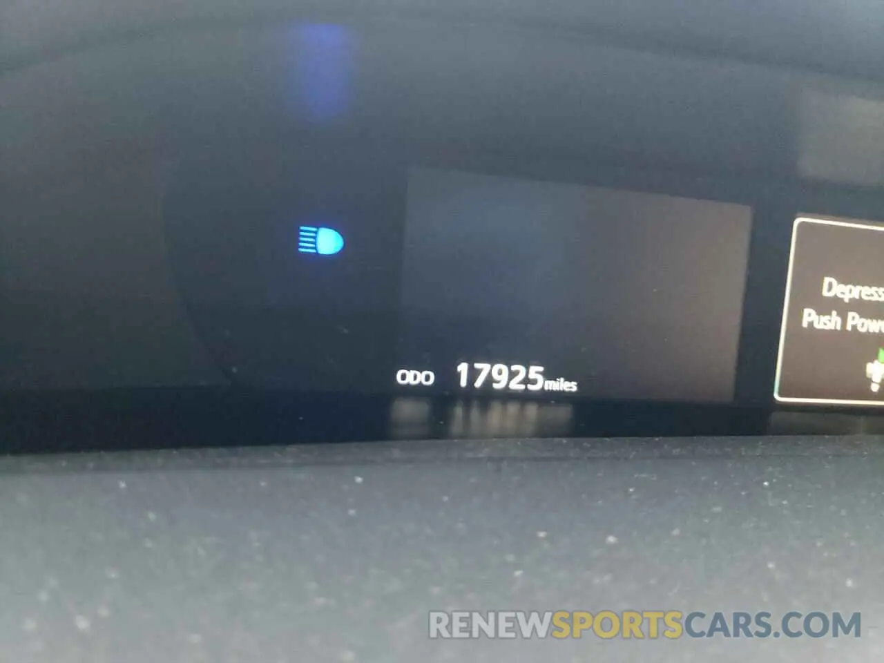 8 Photograph of a damaged car JTDL9RFU1K3009745 TOYOTA PRIUS 2019