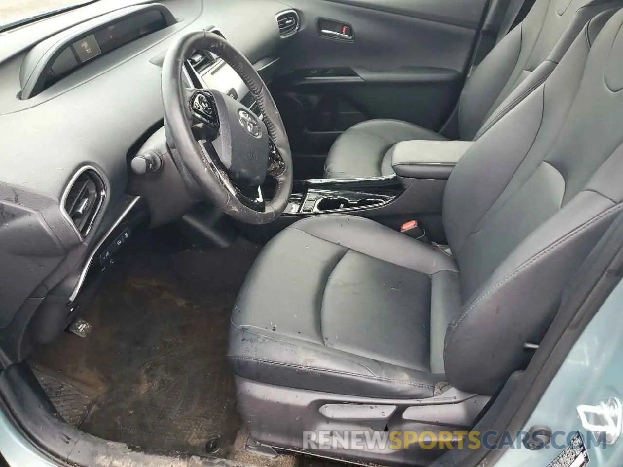 7 Photograph of a damaged car JTDL9RFU2K3012542 TOYOTA PRIUS 2019
