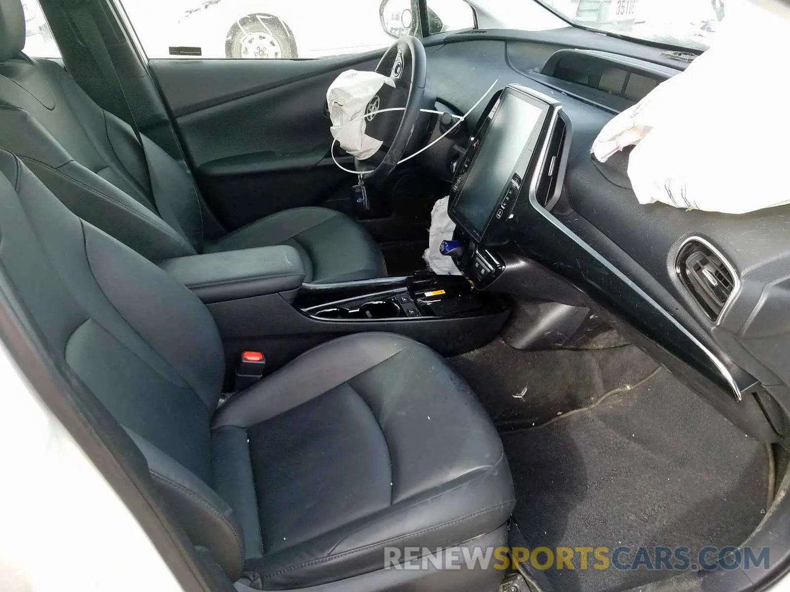 5 Photograph of a damaged car JTDL9RFU3K3012095 TOYOTA PRIUS 2019