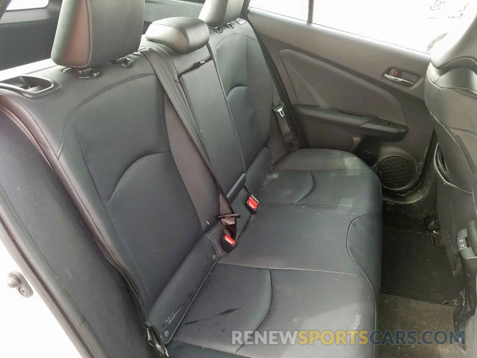 6 Photograph of a damaged car JTDL9RFU3K3012095 TOYOTA PRIUS 2019