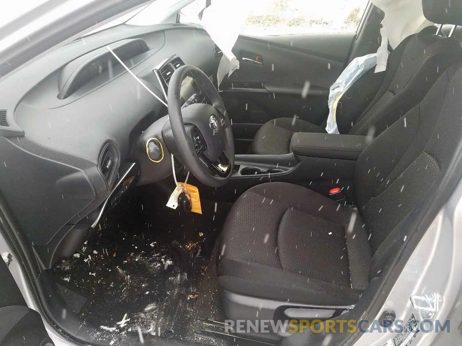5 Photograph of a damaged car JTDL9RFU4K3002286 TOYOTA PRIUS 2019