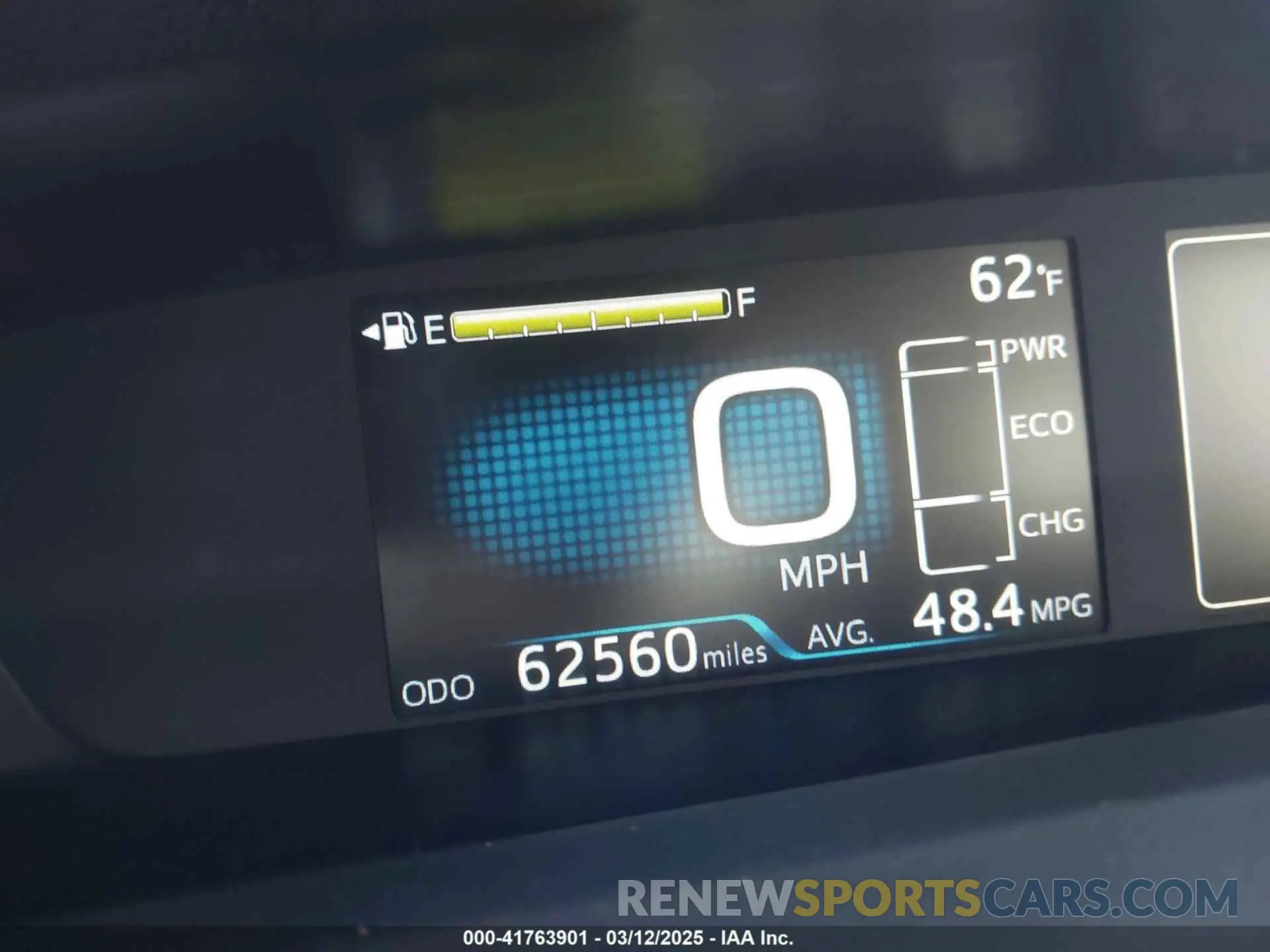 15 Фотография поврежденного автомобиля JTDL9RFU4K3010601 TOYOTA PRIUS 2019