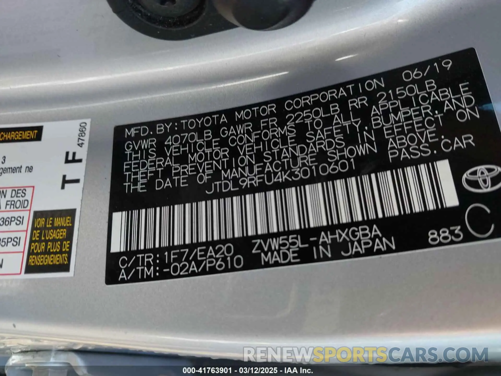 9 Фотография поврежденного автомобиля JTDL9RFU4K3010601 TOYOTA PRIUS 2019