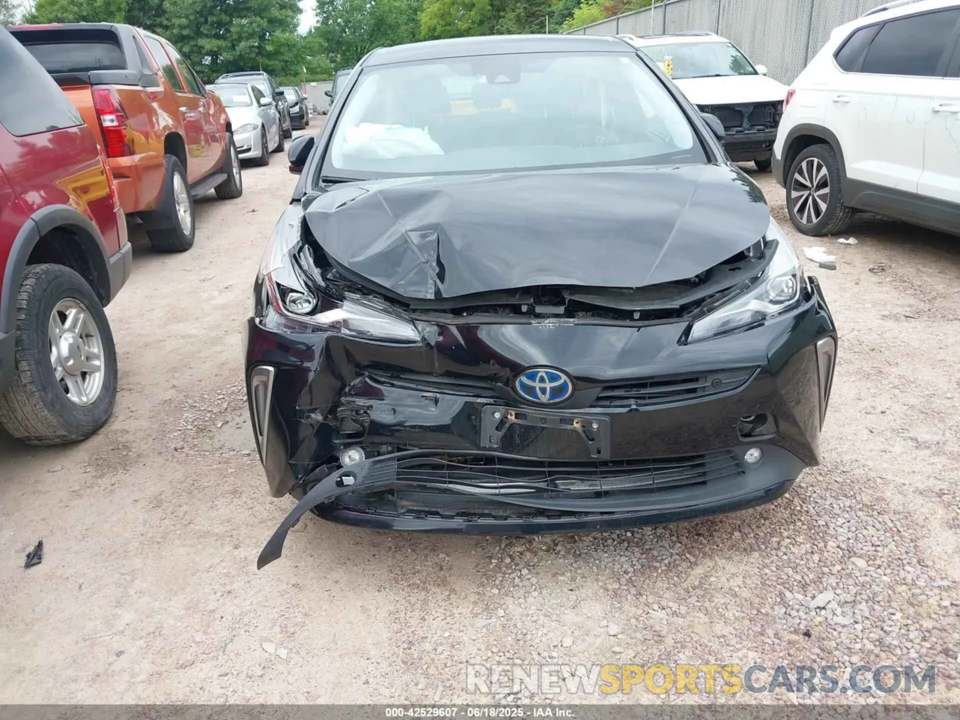 6 Photograph of a damaged car JTDL9RFU5K3001969 TOYOTA PRIUS 2019