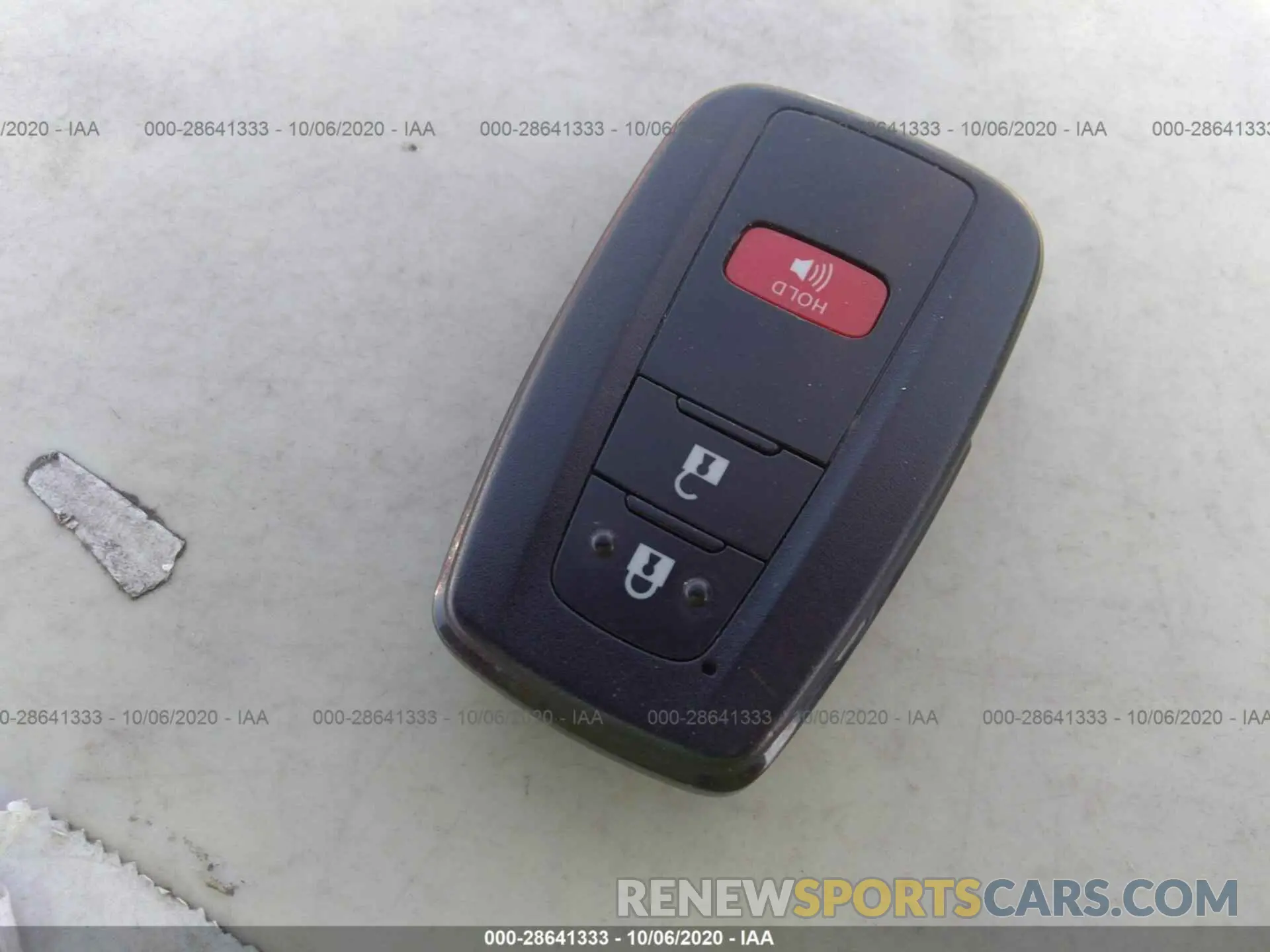 11 Photograph of a damaged car JTDL9RFU5K3004354 TOYOTA PRIUS 2019