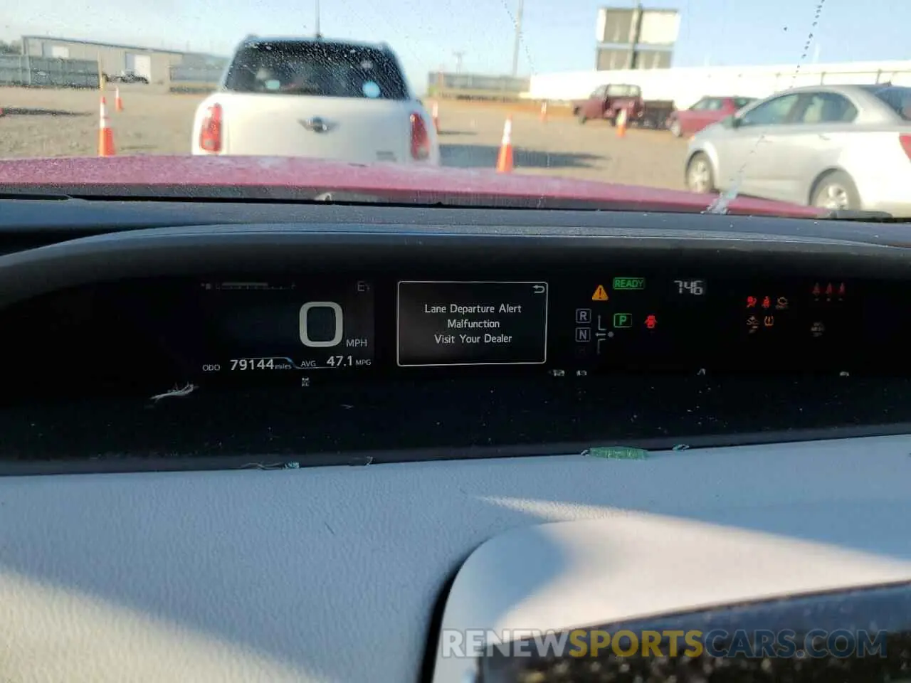 9 Фотография поврежденного автомобиля JTDL9RFU6K3003892 TOYOTA PRIUS 2019