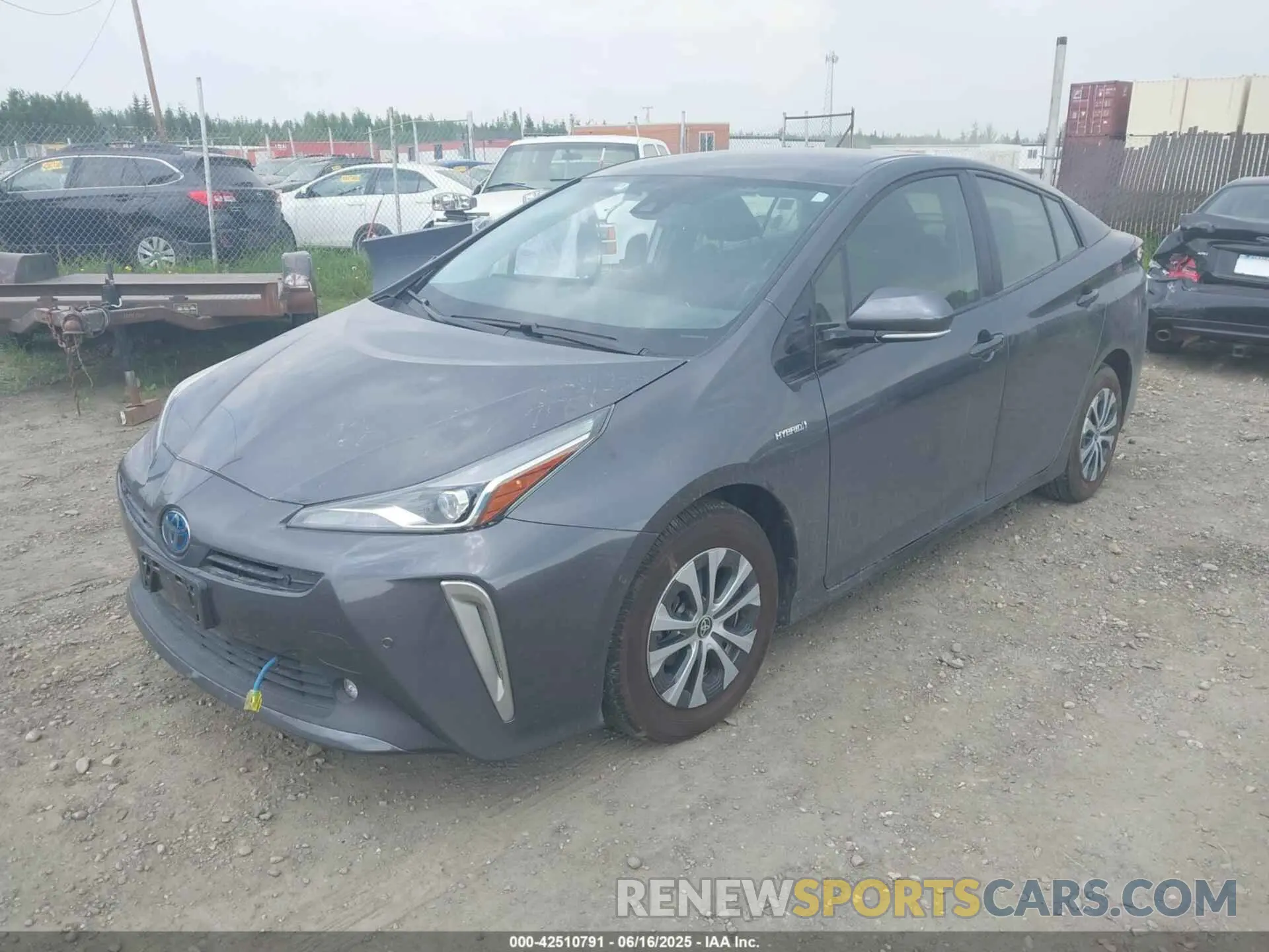 2 Фотография поврежденного автомобиля JTDL9RFU6K3010339 TOYOTA PRIUS 2019
