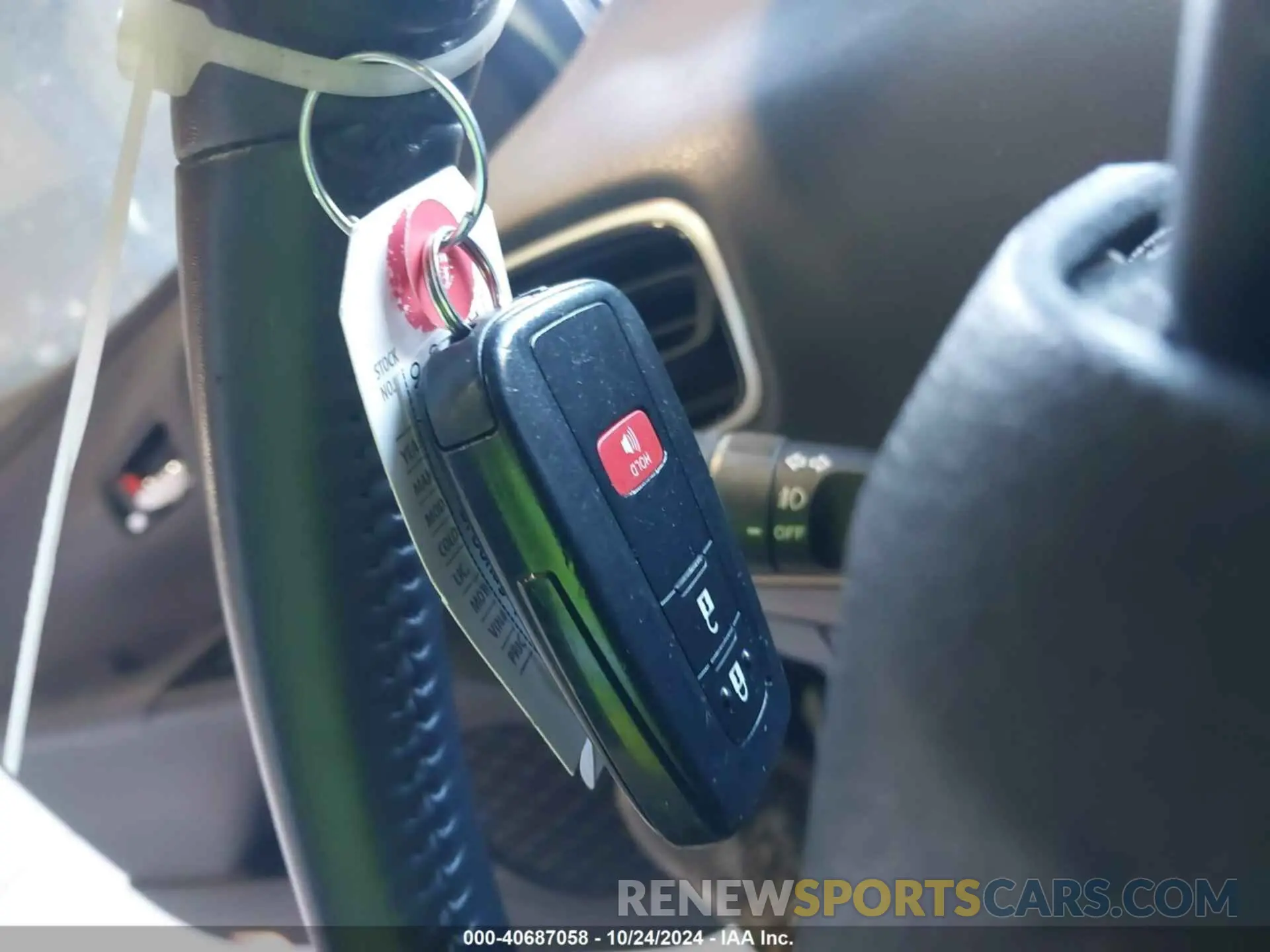 11 Photograph of a damaged car JTDL9RFU6K3011684 TOYOTA PRIUS 2019