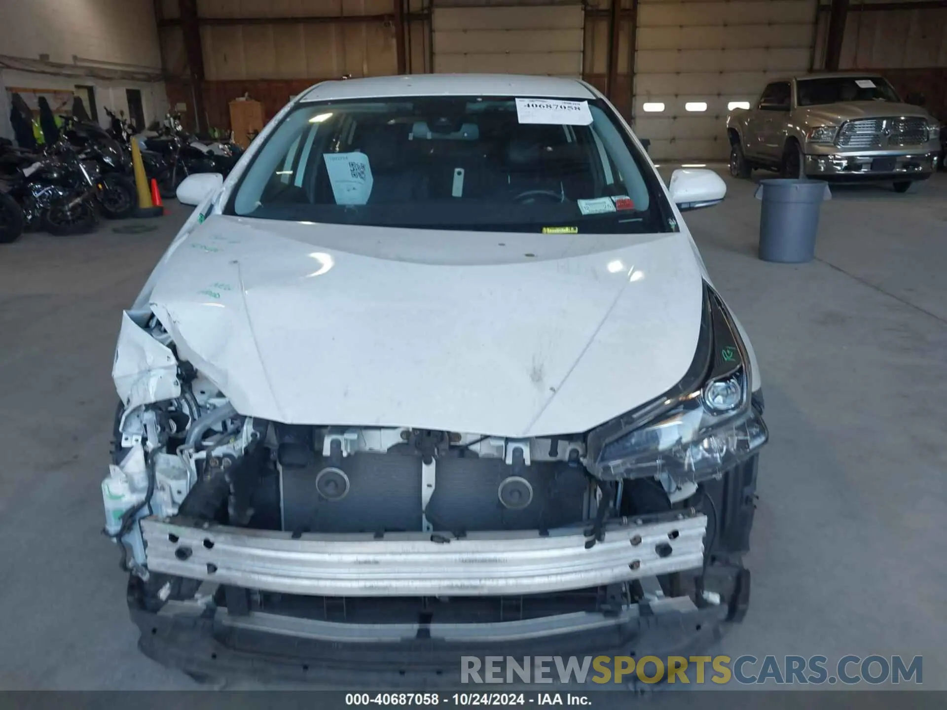 12 Photograph of a damaged car JTDL9RFU6K3011684 TOYOTA PRIUS 2019