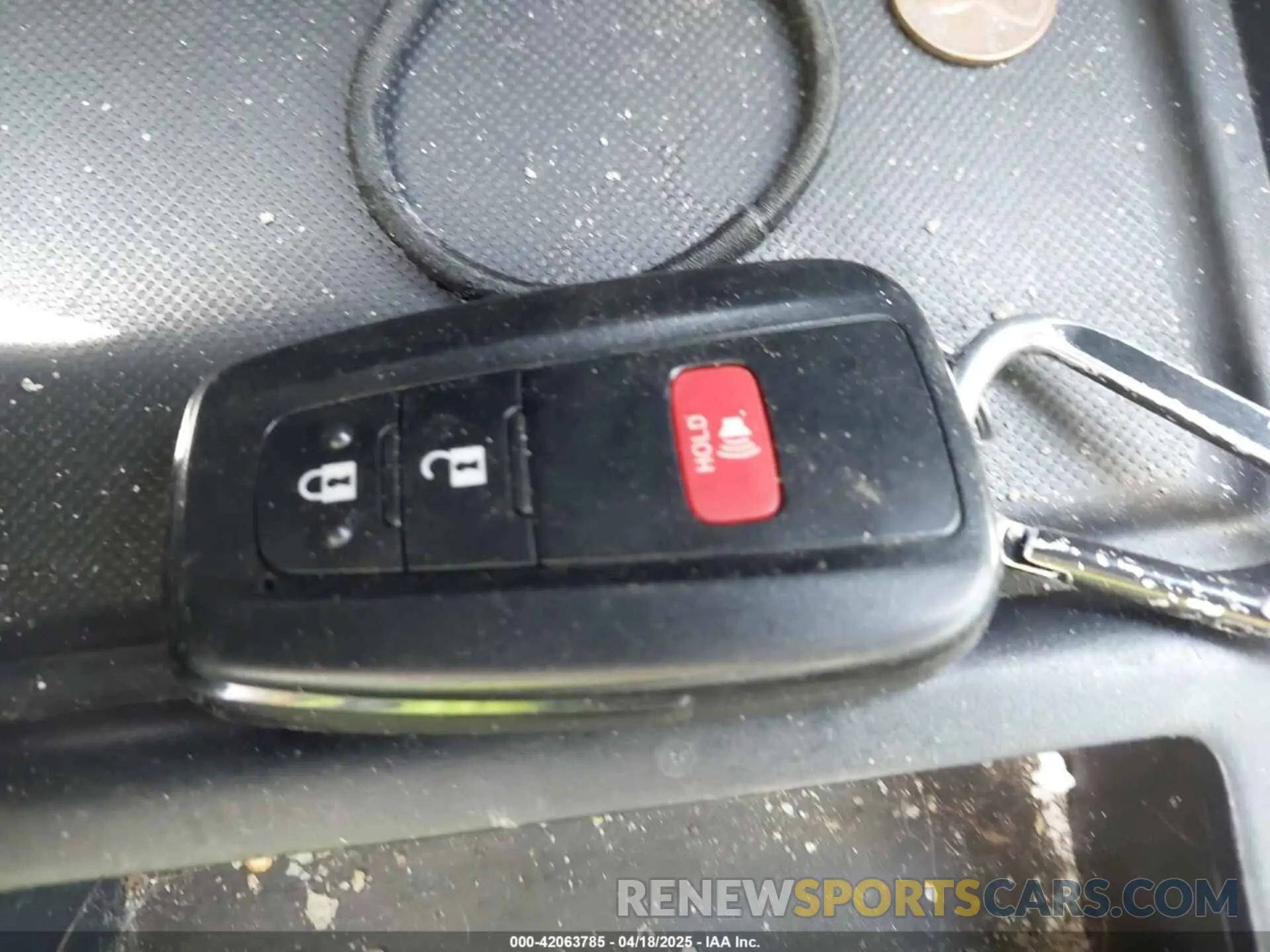 11 Фотография поврежденного автомобиля JTDL9RFU7K3005280 TOYOTA PRIUS 2019
