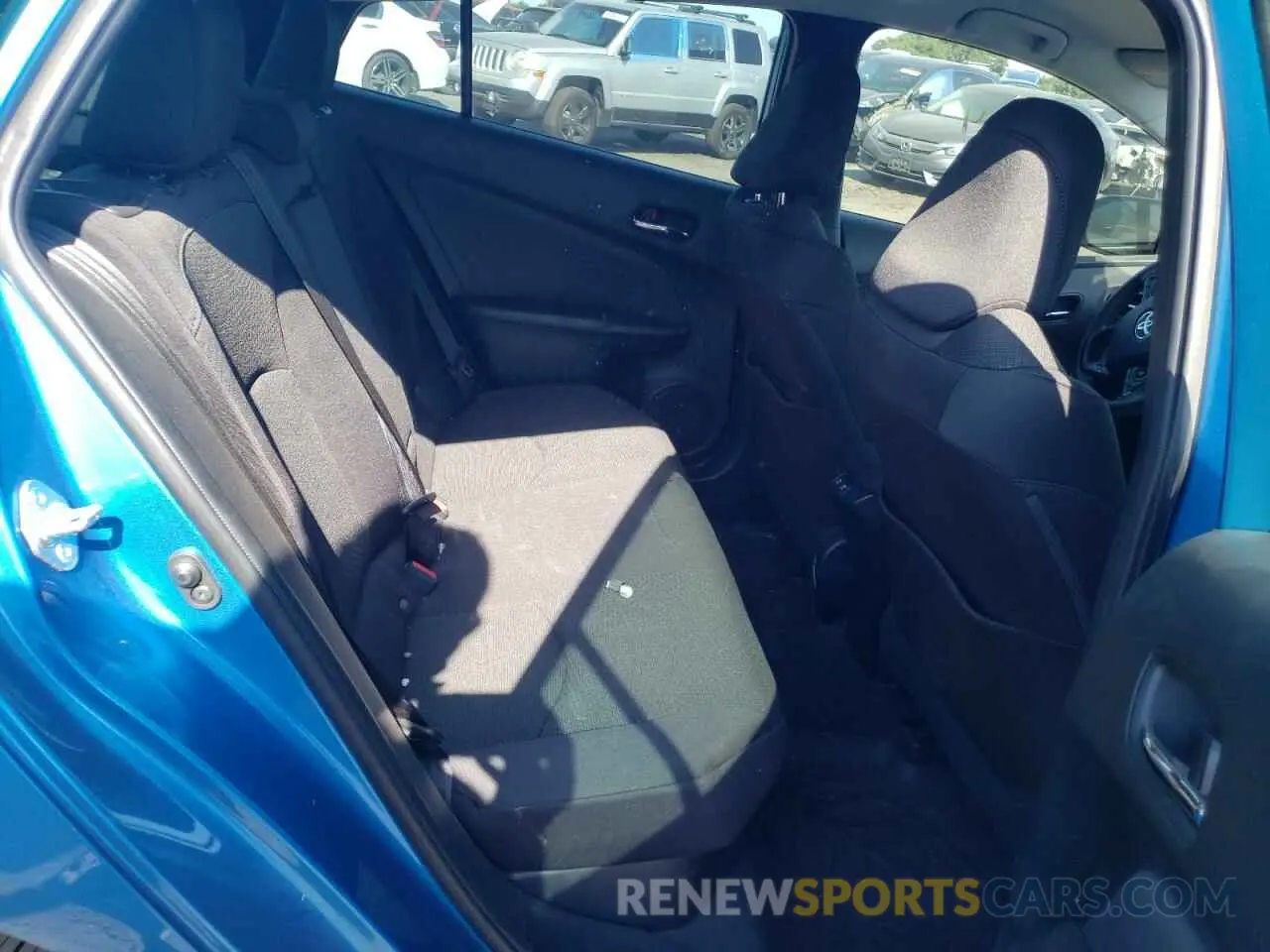 6 Photograph of a damaged car JTDL9RFU8K3004350 TOYOTA PRIUS 2019