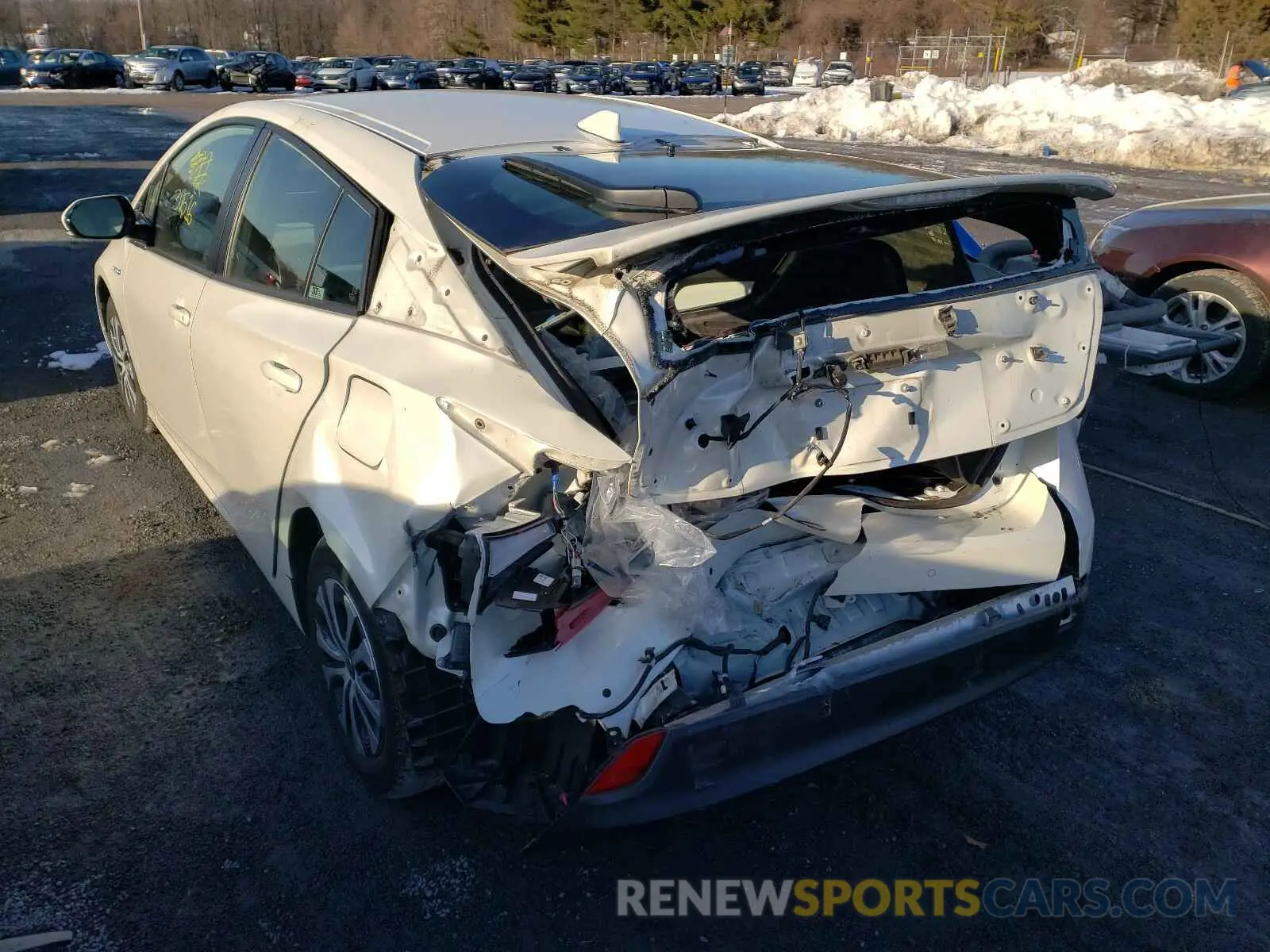9 Photograph of a damaged car JTDL9RFU8K3007328 TOYOTA PRIUS 2019