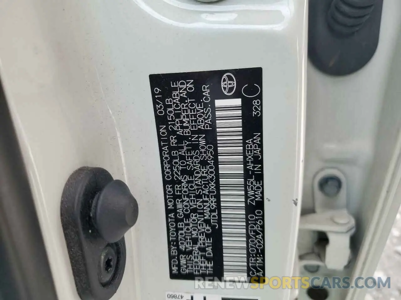 12 Photograph of a damaged car JTDL9RFUXK3004950 TOYOTA PRIUS 2019