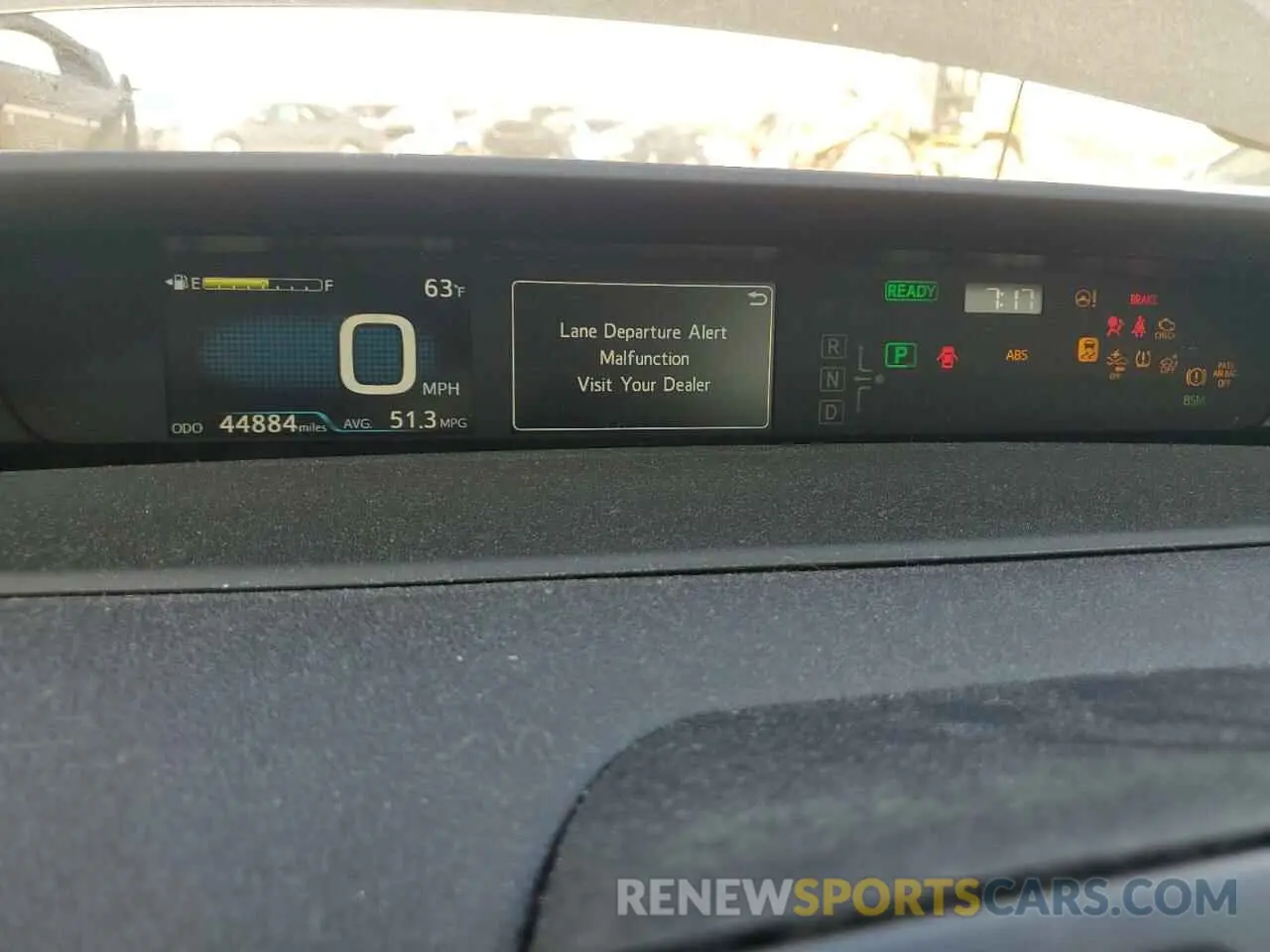 9 Photograph of a damaged car JTDL9RFUXK3006889 TOYOTA PRIUS 2019