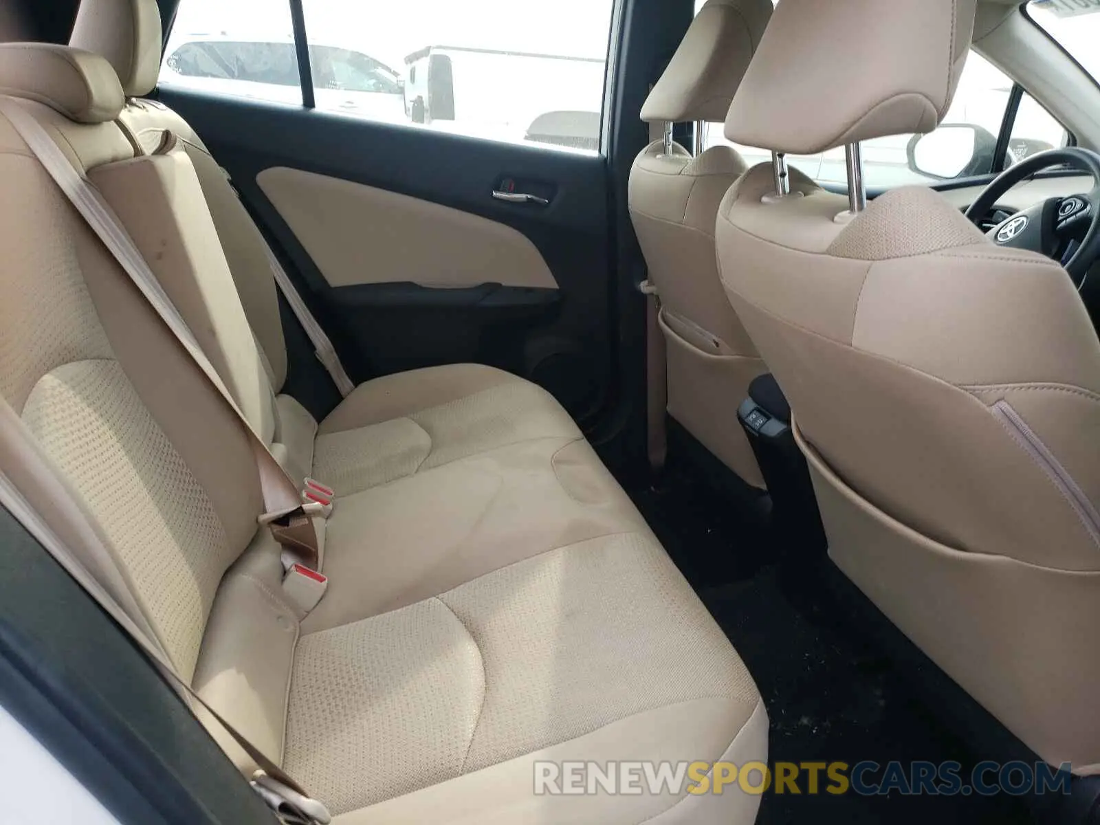6 Photograph of a damaged car JTDL9RFUXK3007816 TOYOTA PRIUS 2019