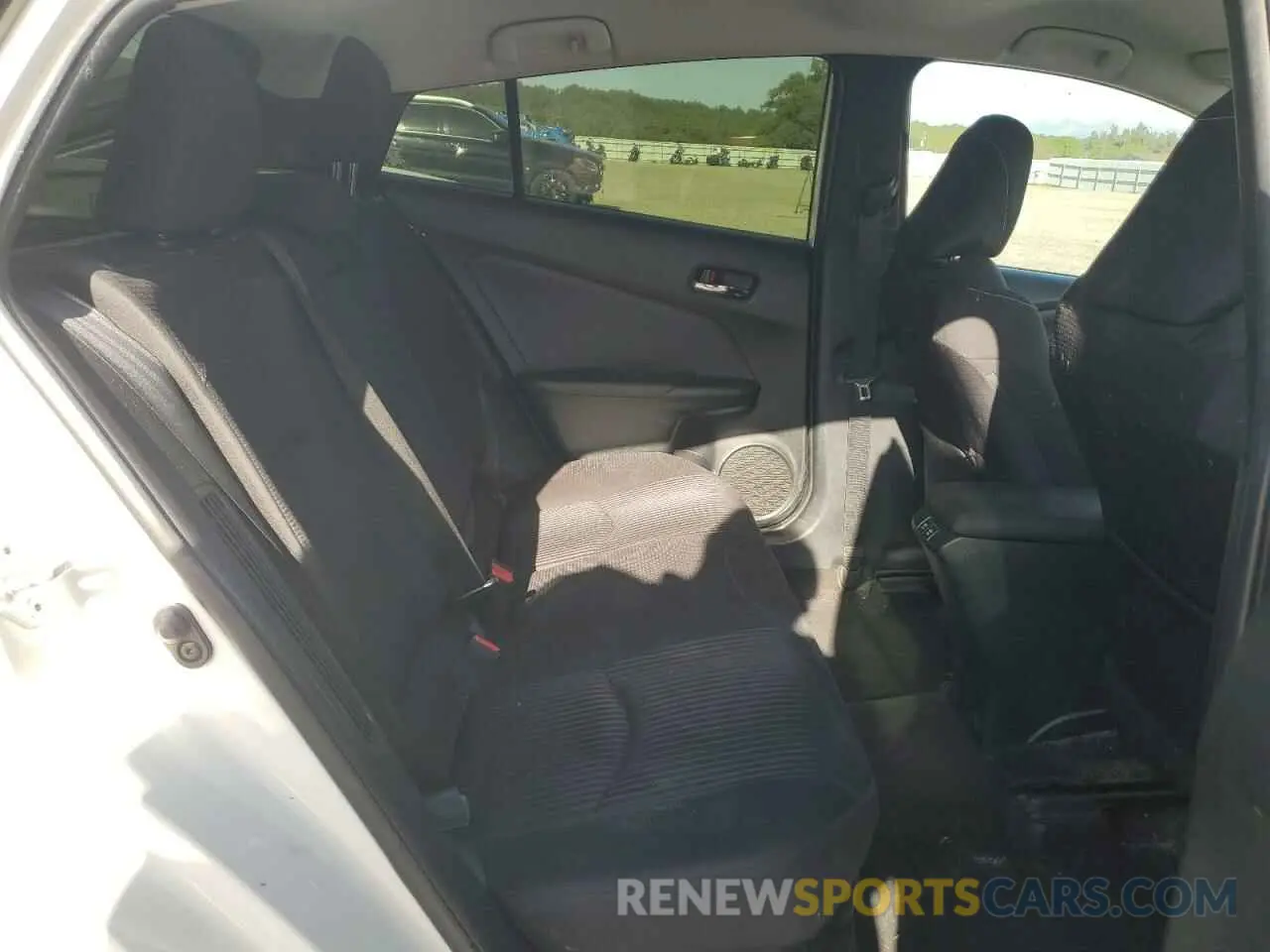 10 Photograph of a damaged car JTDKARFP0L3137604 TOYOTA PRIUS 2020