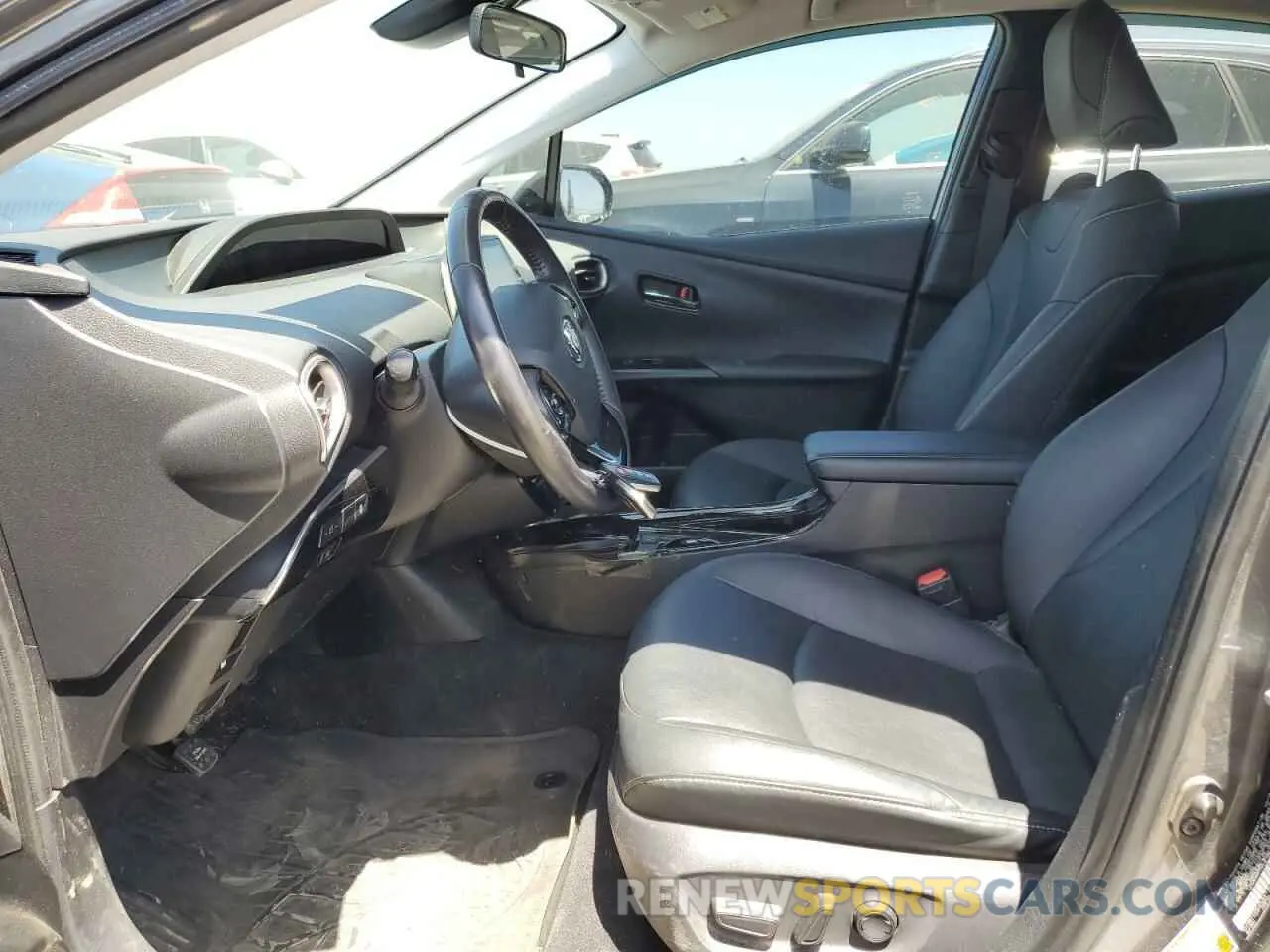 7 Photograph of a damaged car JTDKARFP0L3142737 TOYOTA PRIUS 2020