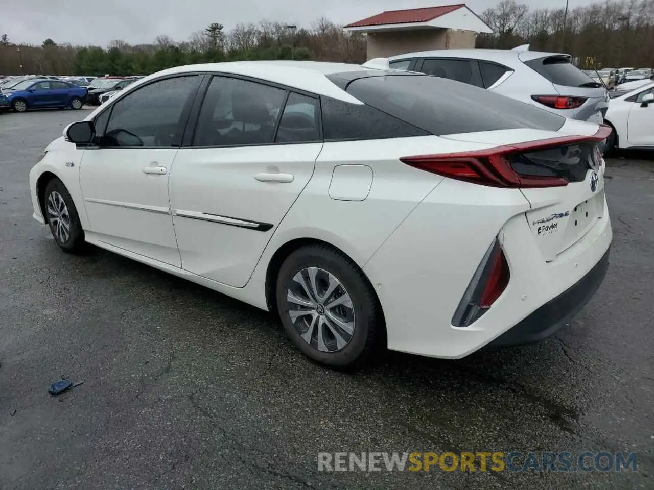 2 Фотография поврежденного автомобиля JTDKARFP0L3154371 TOYOTA PRIUS 2020