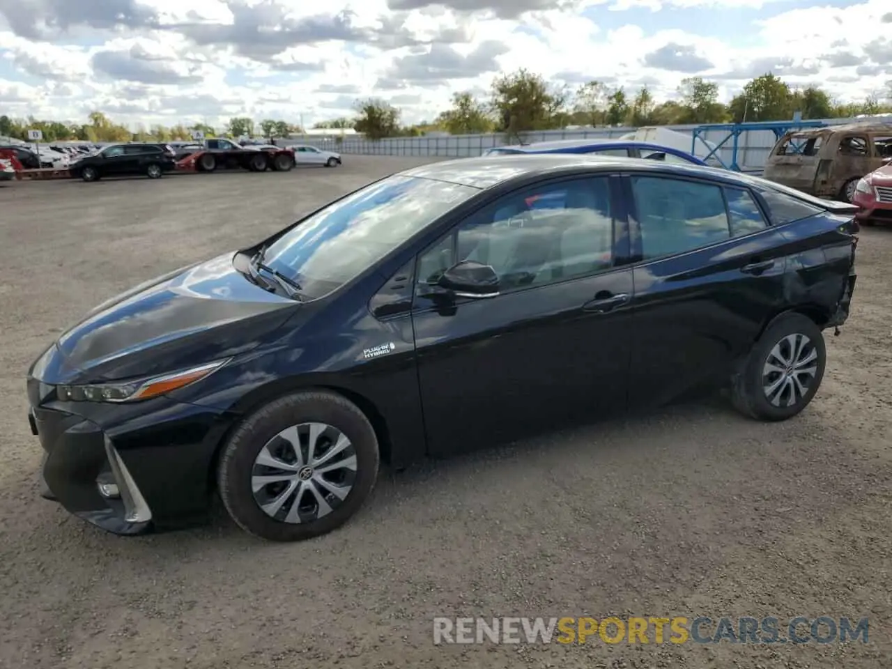 1 Фотография поврежденного автомобиля JTDKARFP1L3135408 TOYOTA PRIUS 2020