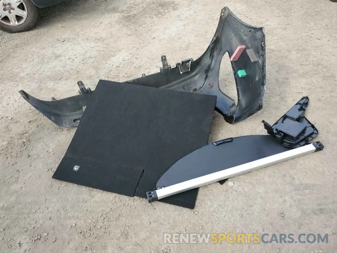 12 Фотография поврежденного автомобиля JTDKARFP1L3135408 TOYOTA PRIUS 2020