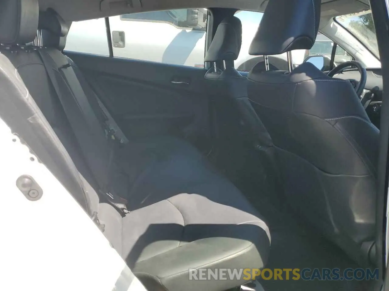 10 Photograph of a damaged car JTDKARFP1L3144139 TOYOTA PRIUS 2020
