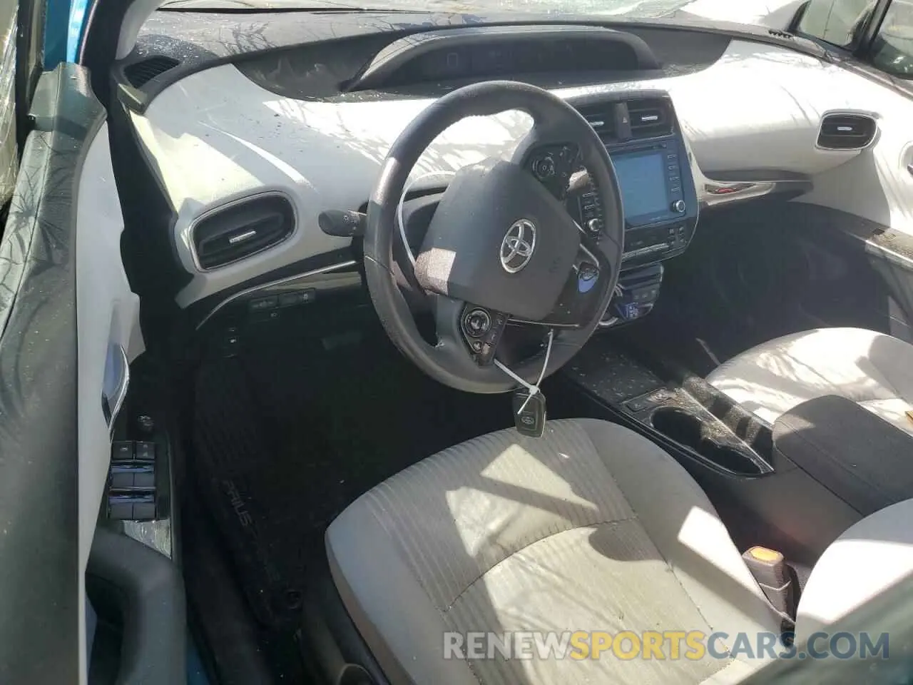 8 Фотография поврежденного автомобиля JTDKARFP3L3159788 TOYOTA PRIUS 2020